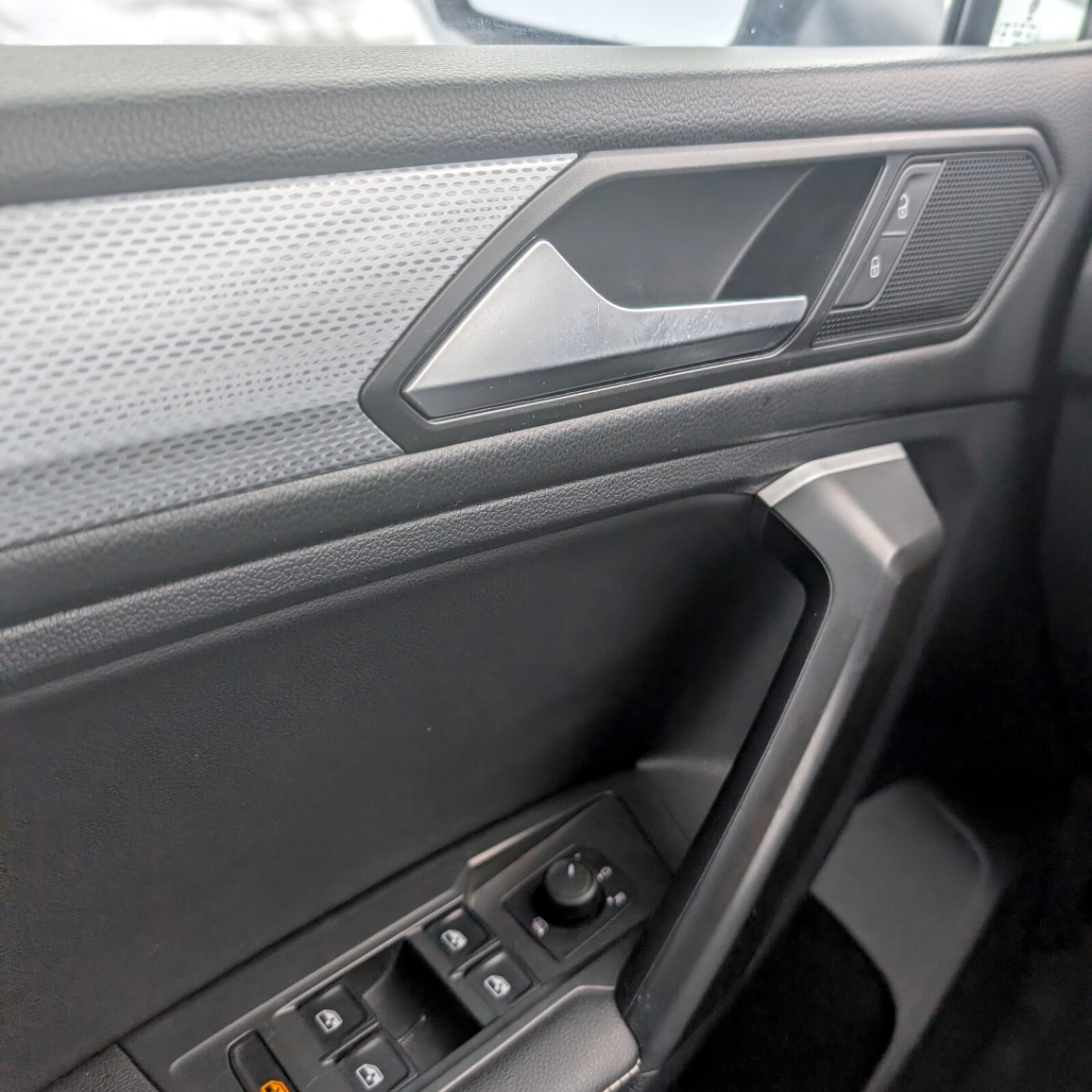 2024 Volkswagen Tiguan — photo 18