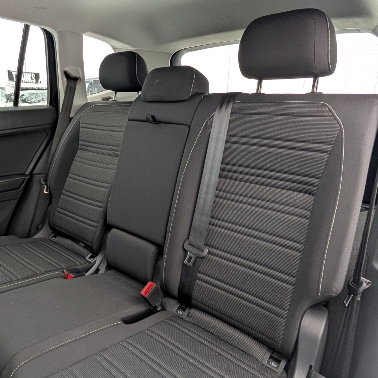 2024 Volkswagen Tiguan — photo 12