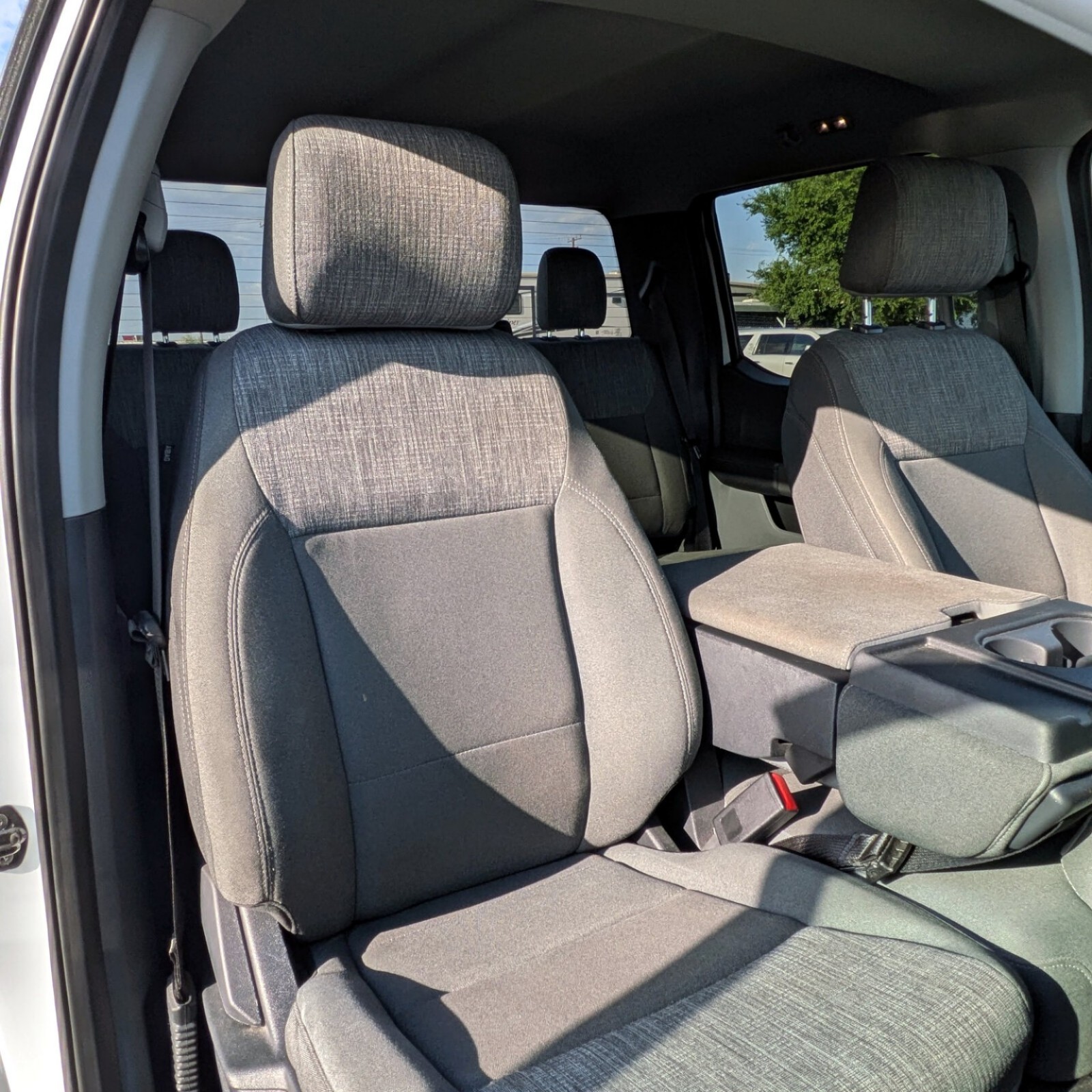 2022 Ford F-150 — photo 12