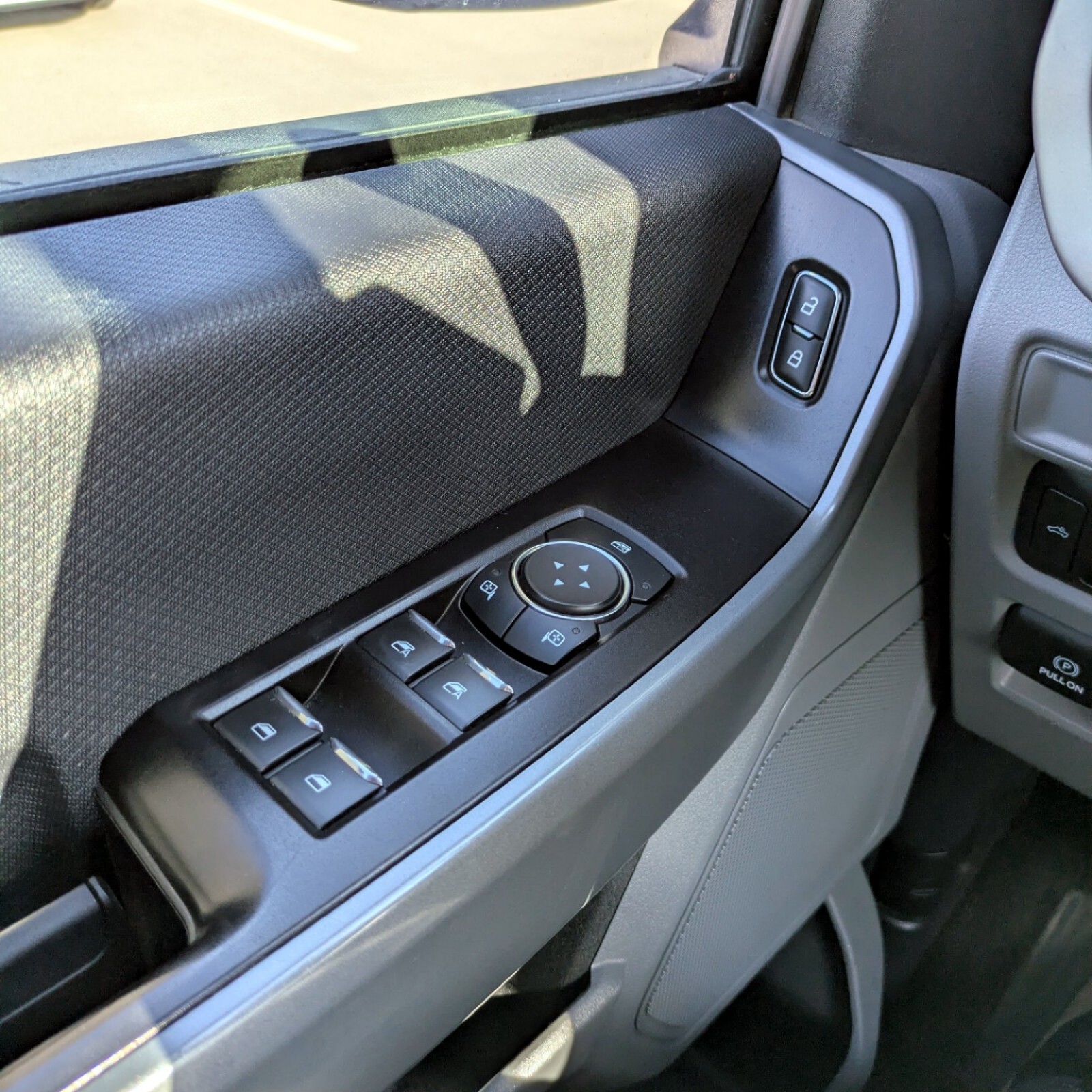2022 Ford F-150 — photo 20