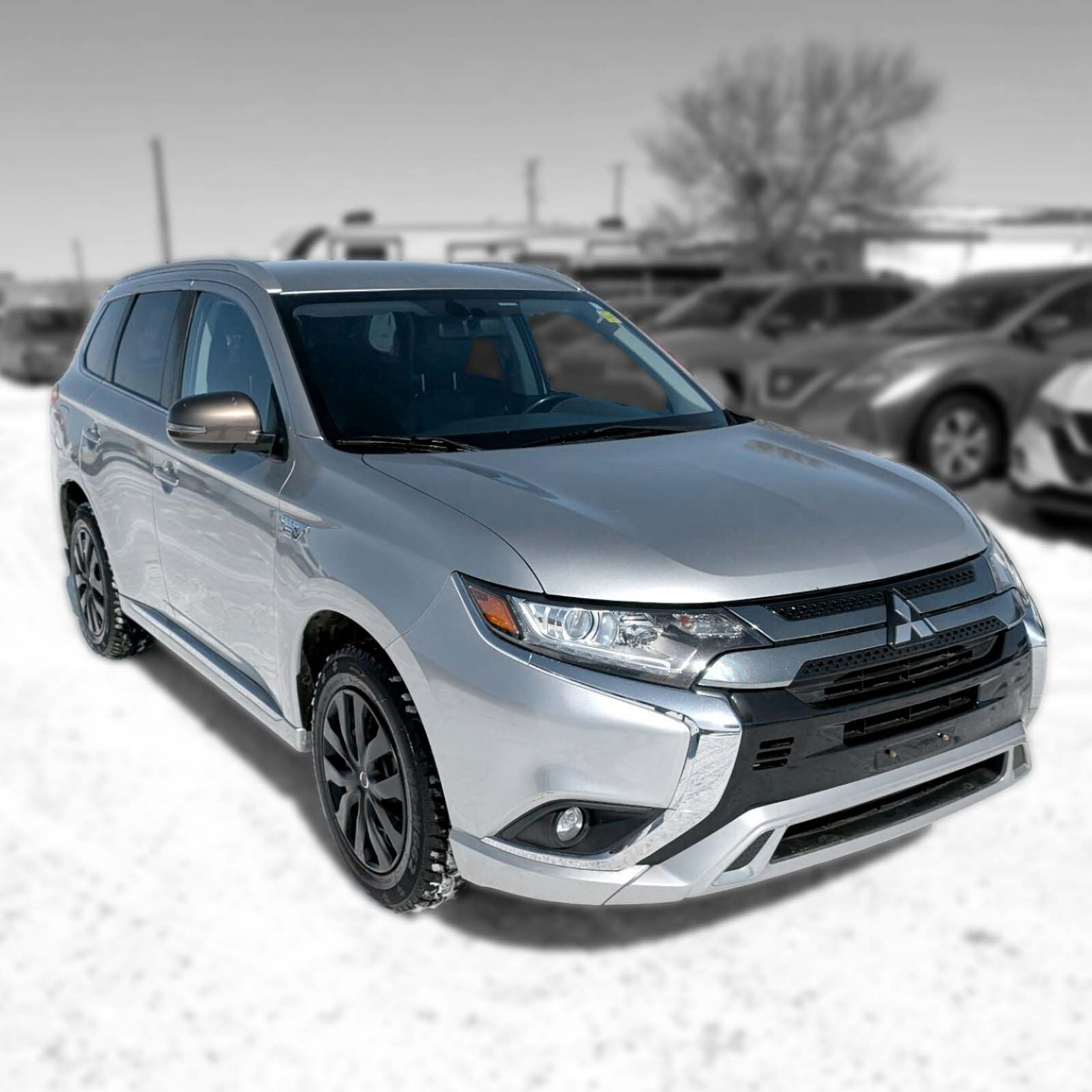 2020 Mitsubishi Outlander PHEV — photo 4