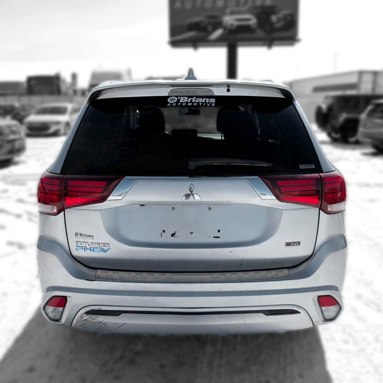 2020 Mitsubishi Outlander PHEV — photo 7