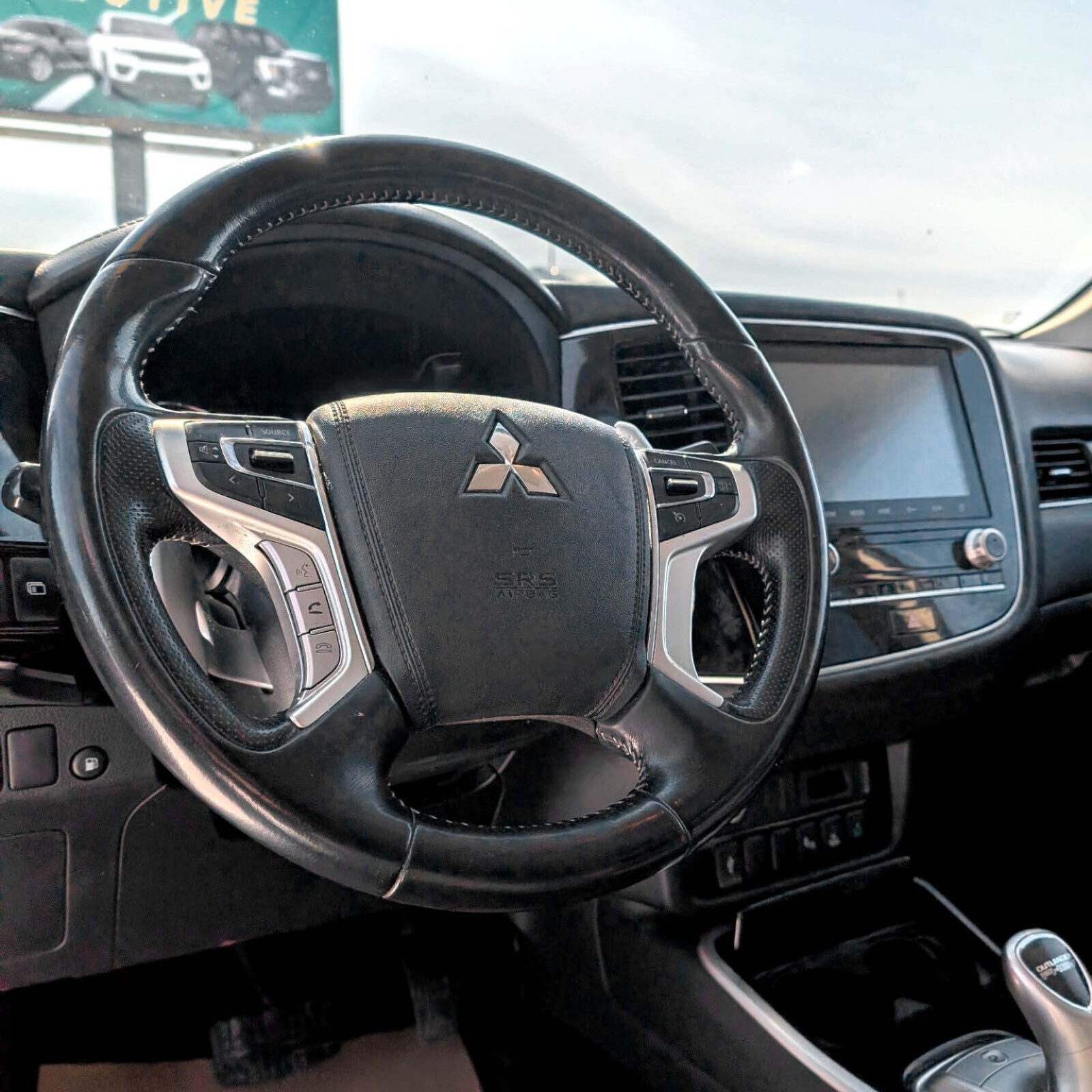 2020 Mitsubishi Outlander PHEV — photo 10