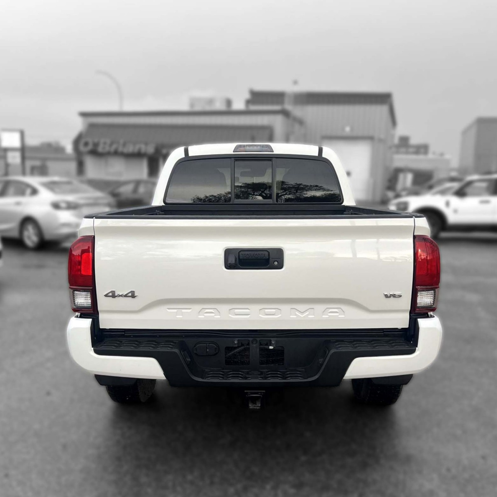 2023 Toyota Tacoma — photo 7