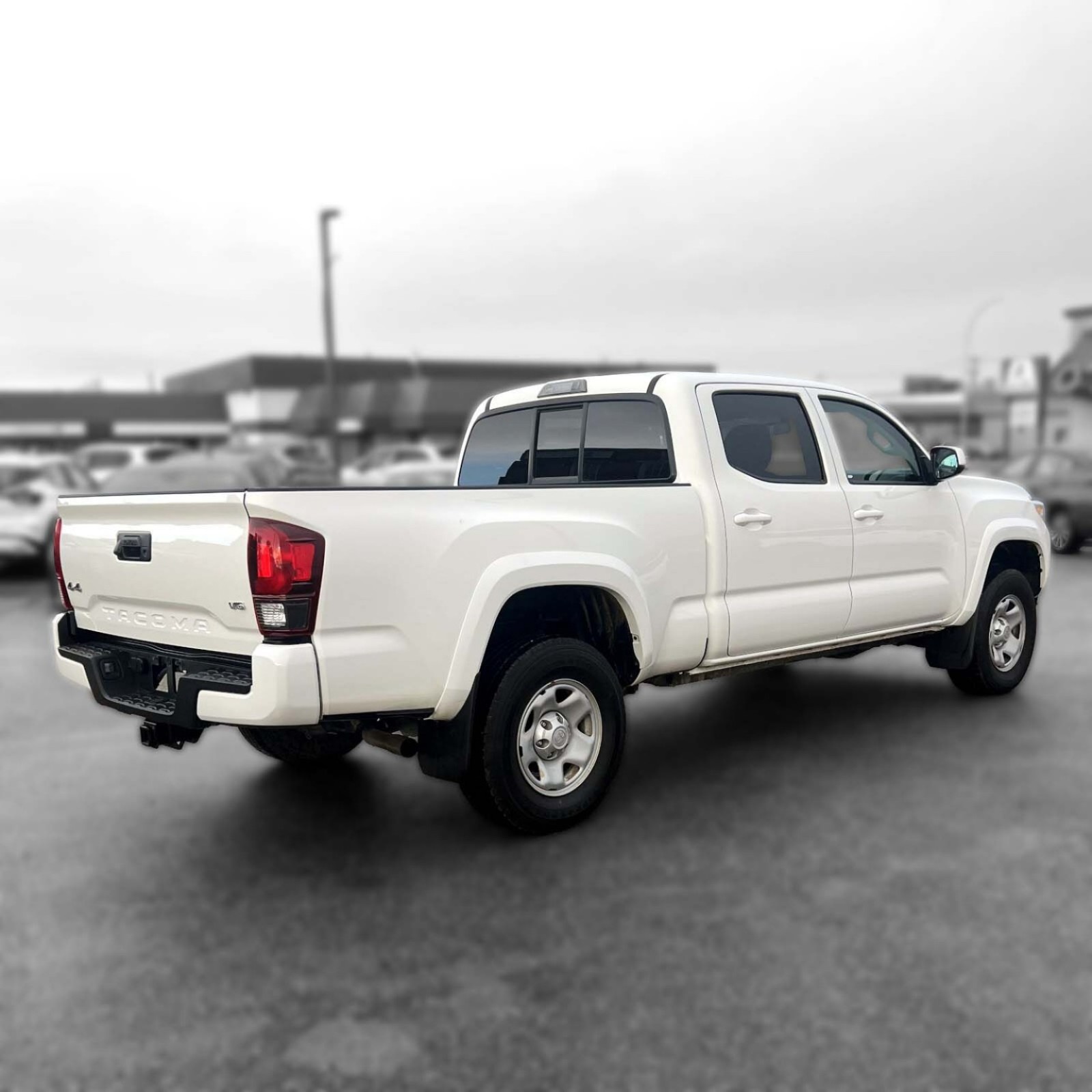 2023 Toyota Tacoma — photo 8