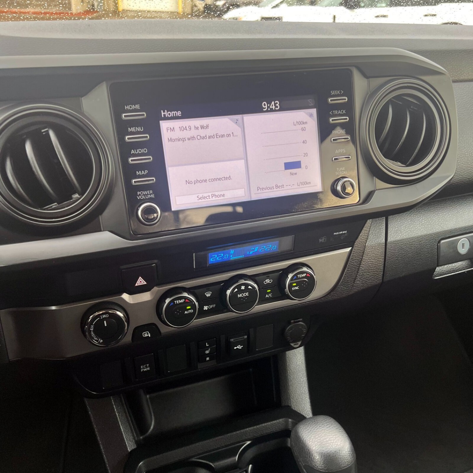 2023 Toyota Tacoma — photo 11