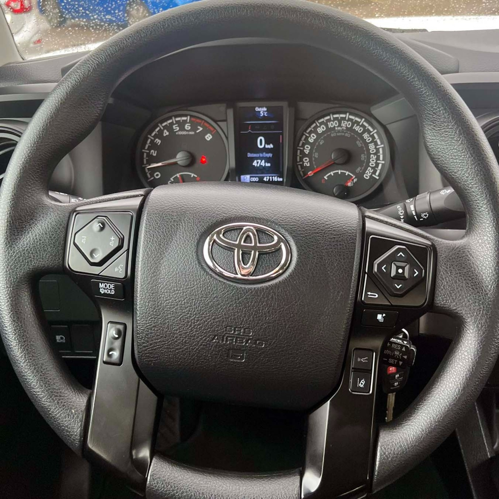 2023 Toyota Tacoma — photo 10