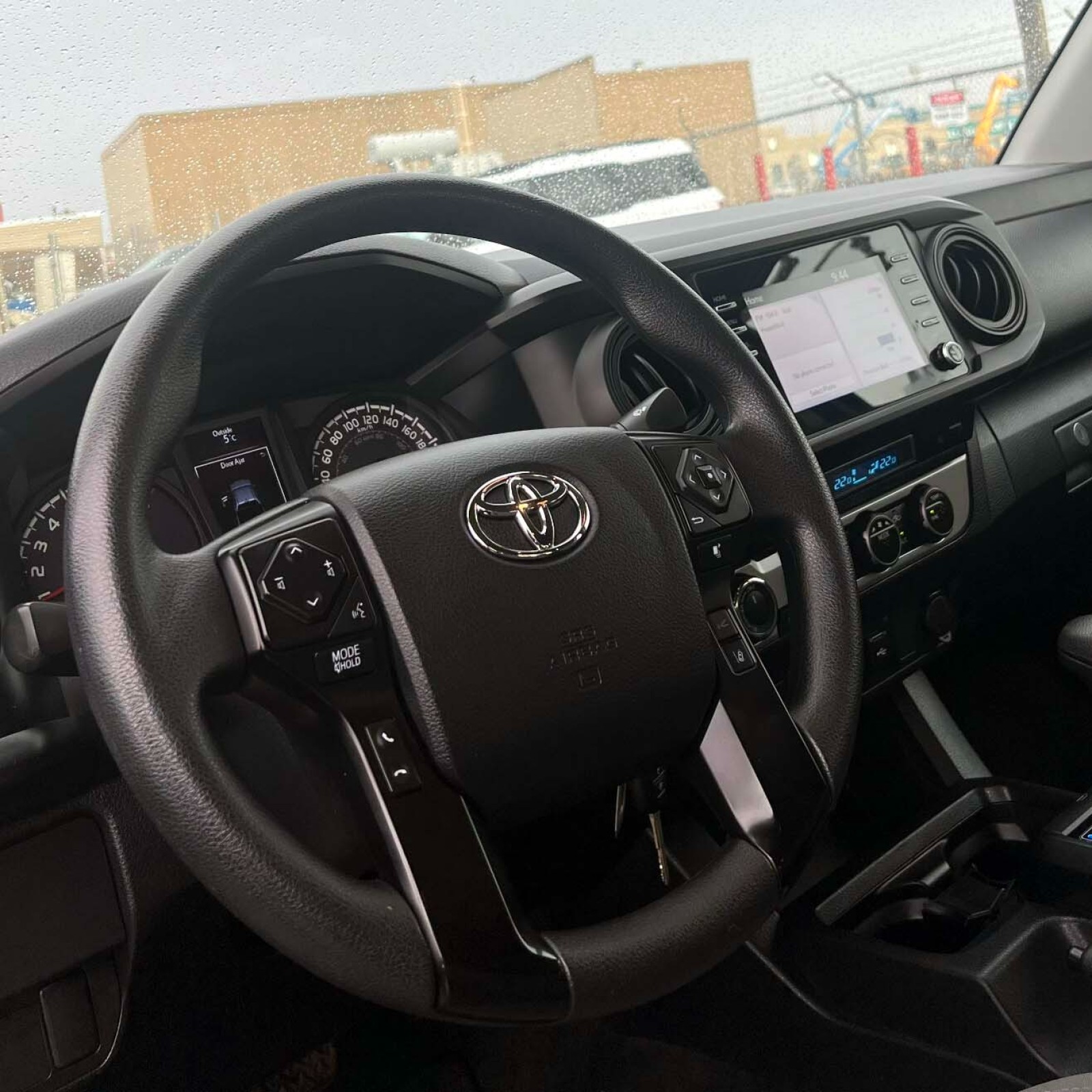 2023 Toyota Tacoma — photo 16