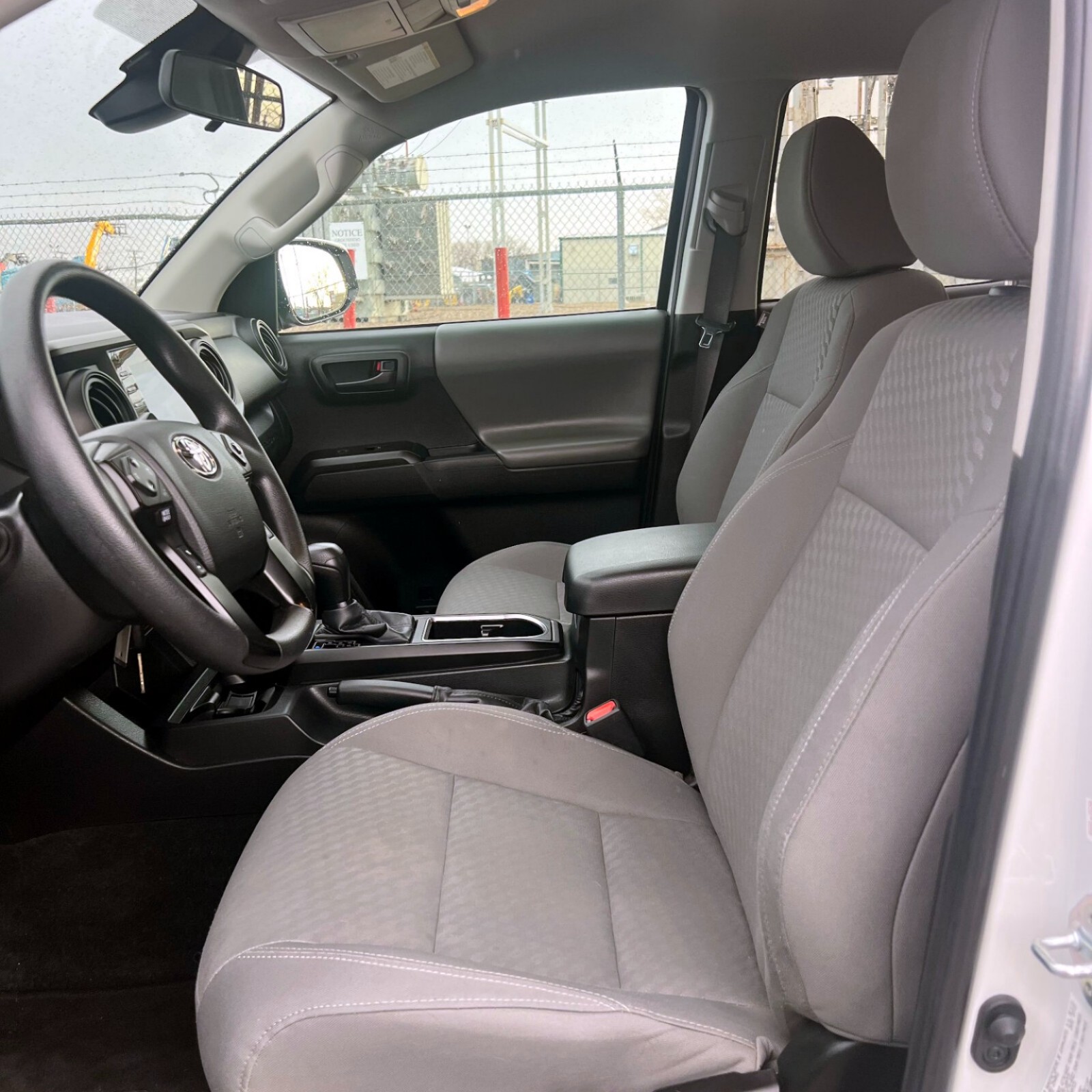 2023 Toyota Tacoma — photo 15