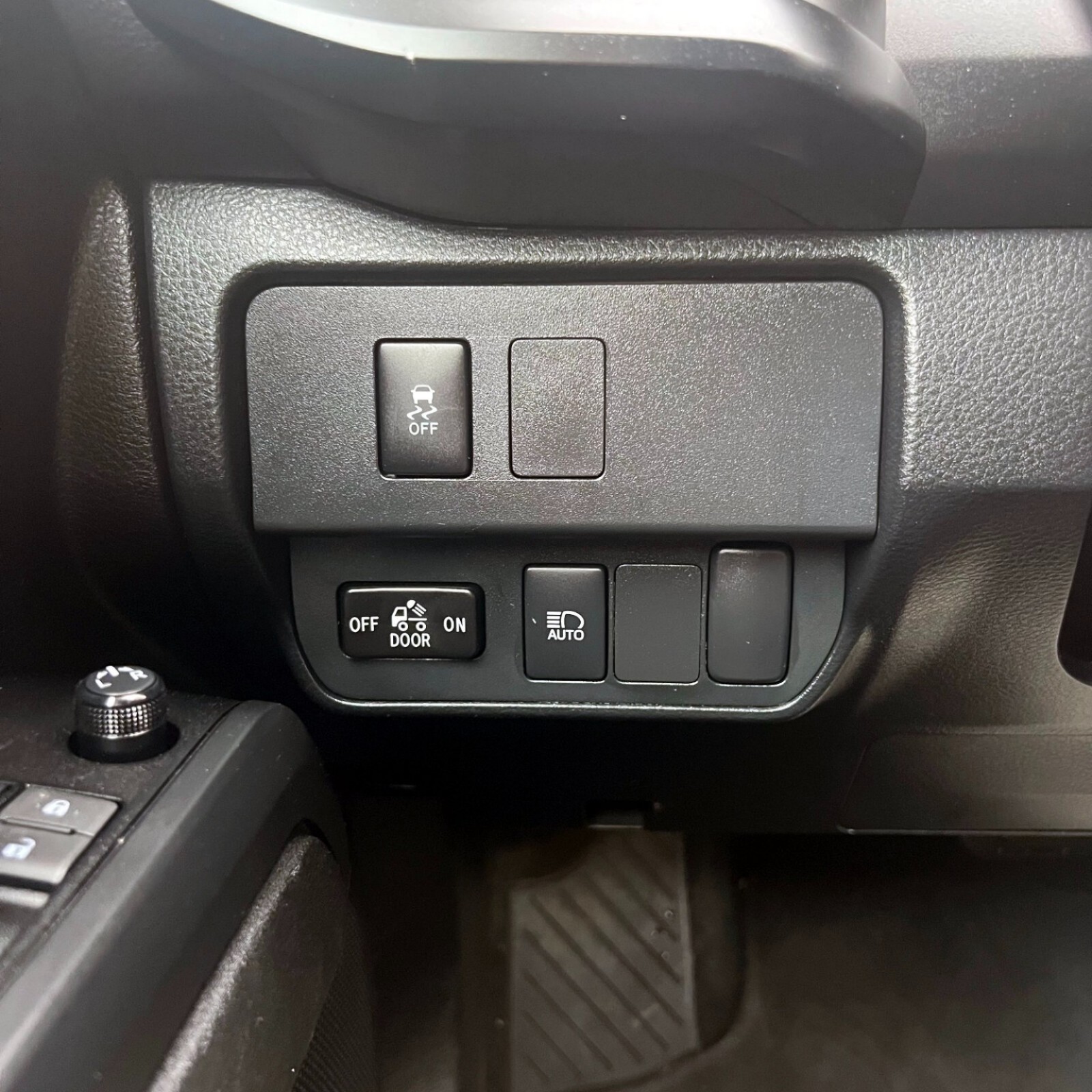 2023 Toyota Tacoma — photo 14