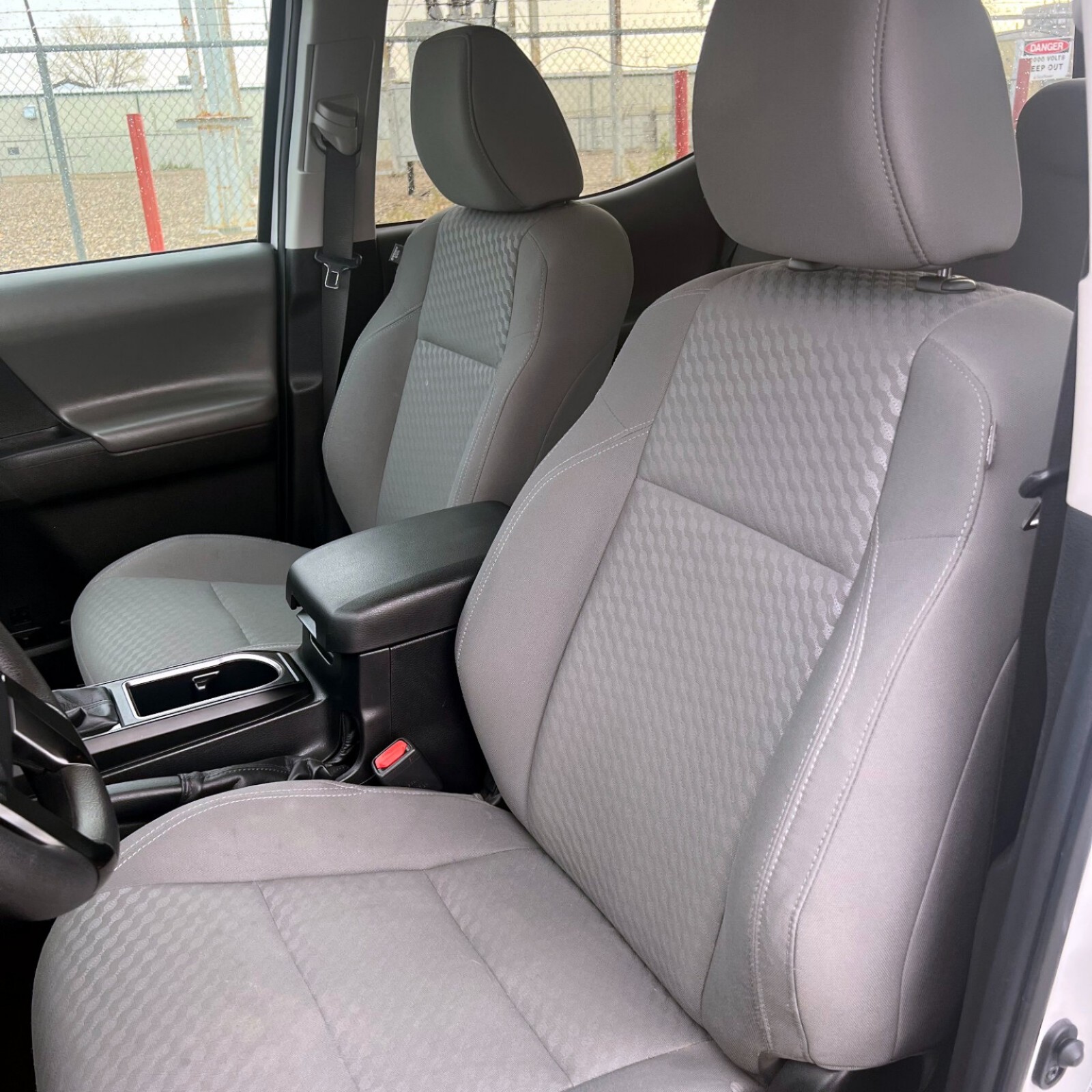 2023 Toyota Tacoma — photo 17