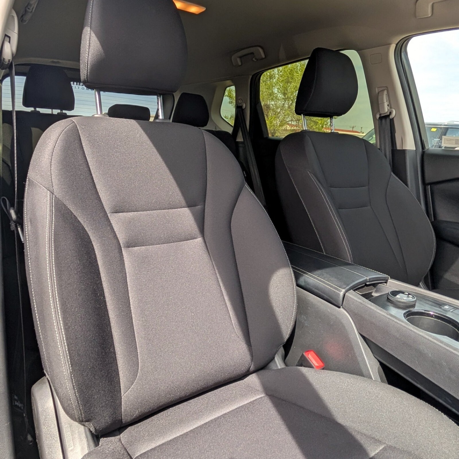 2025 Nissan Rogue — photo 8