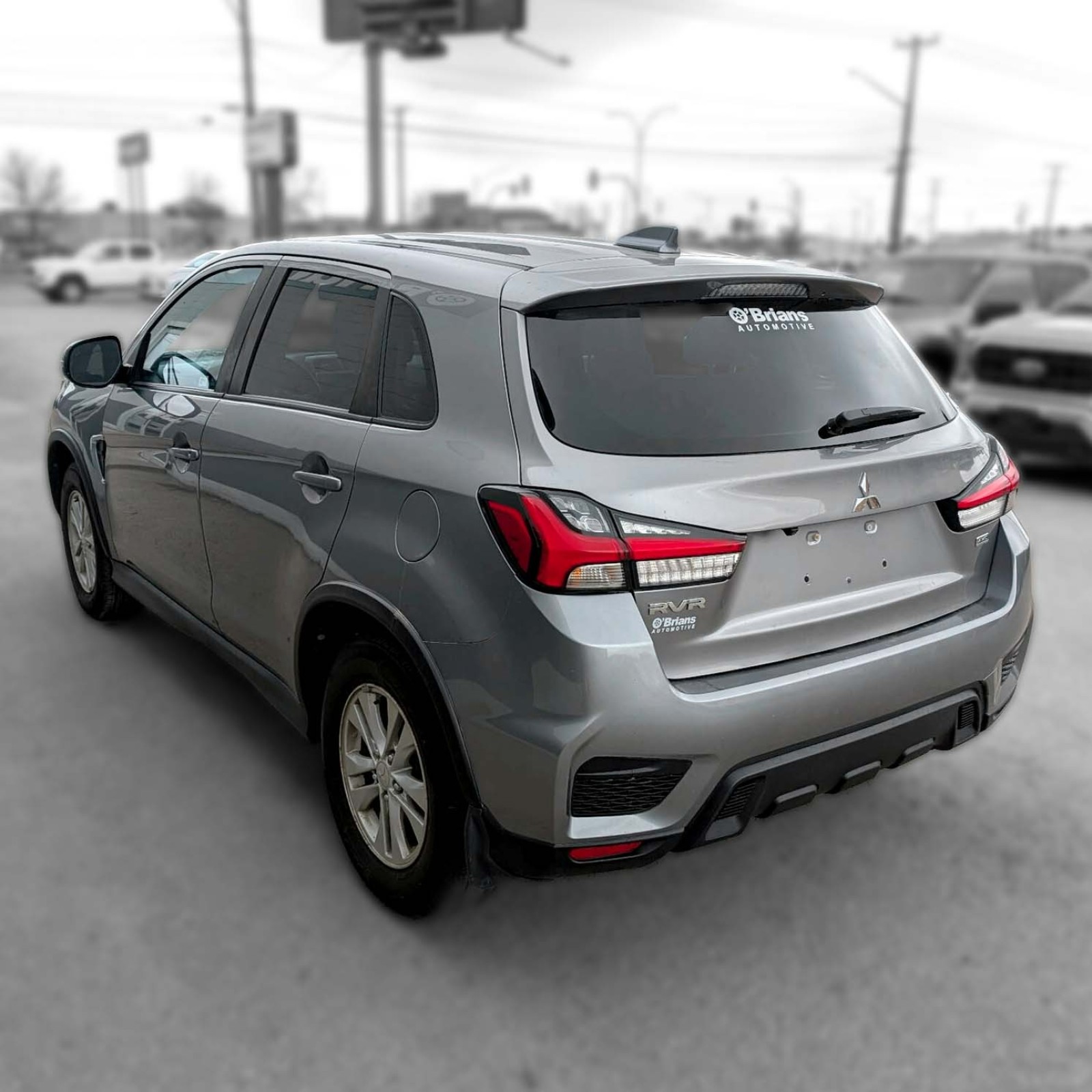 2021 Mitsubishi RVR — photo 6