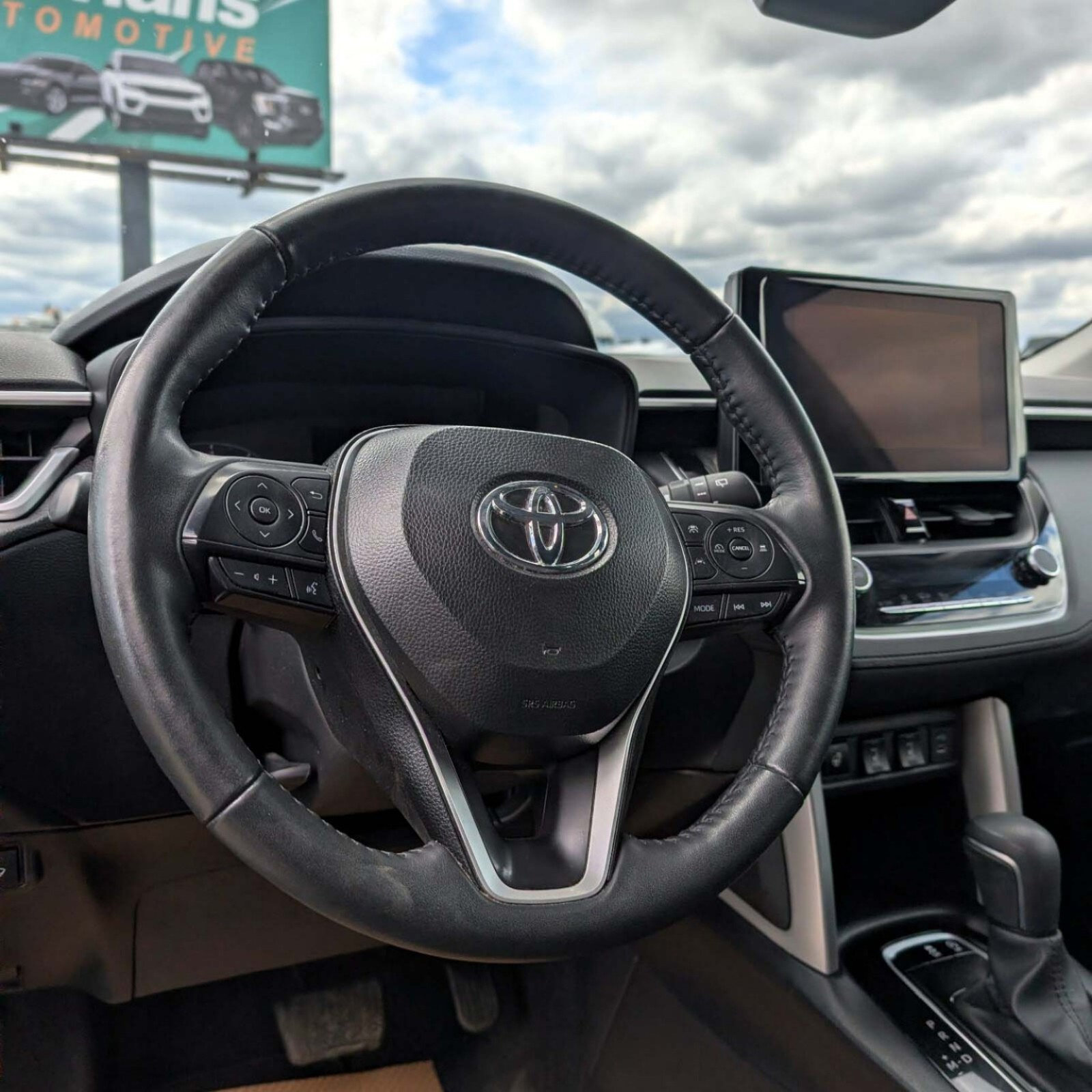 2025 Toyota Corolla Cross — photo 9
