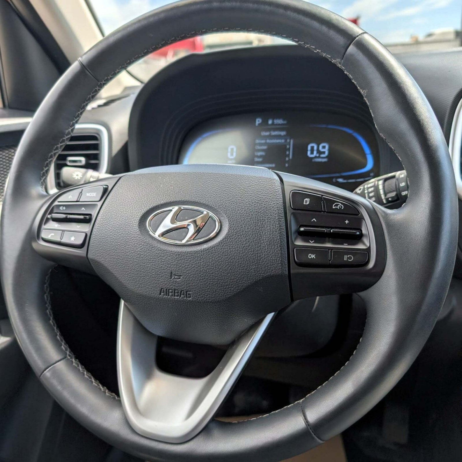 2025 Hyundai Venue — photo 18