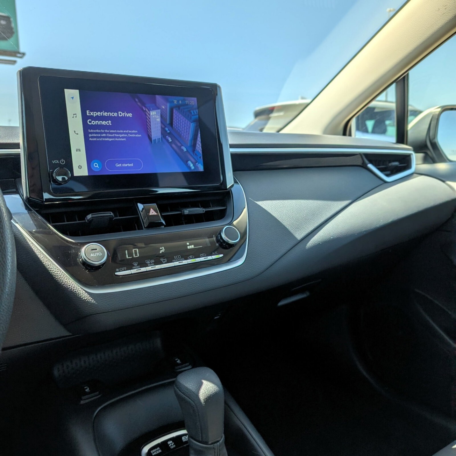 2025 Toyota Corolla — photo 16