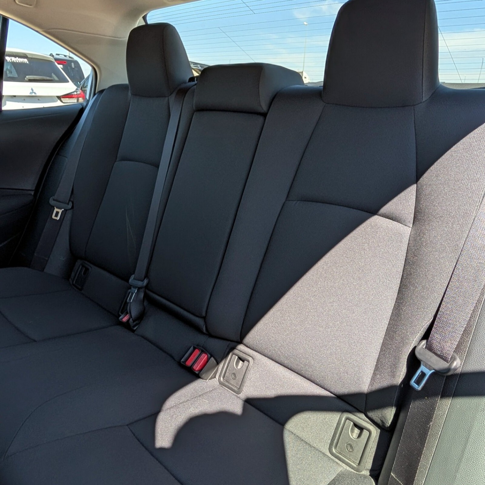2025 Toyota Corolla — photo 13