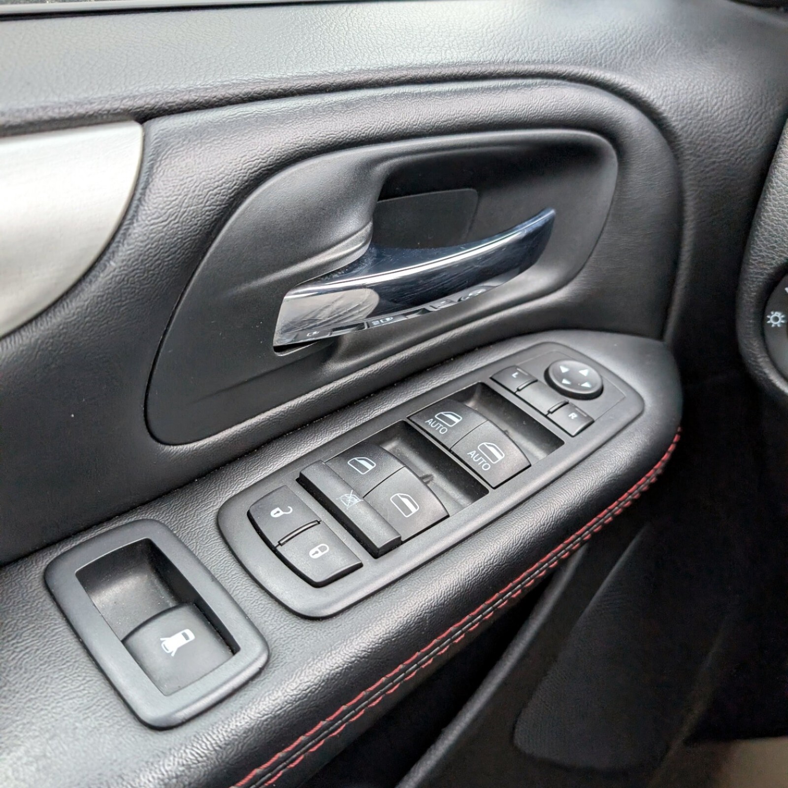 2020 Dodge Grand Caravan — photo 13