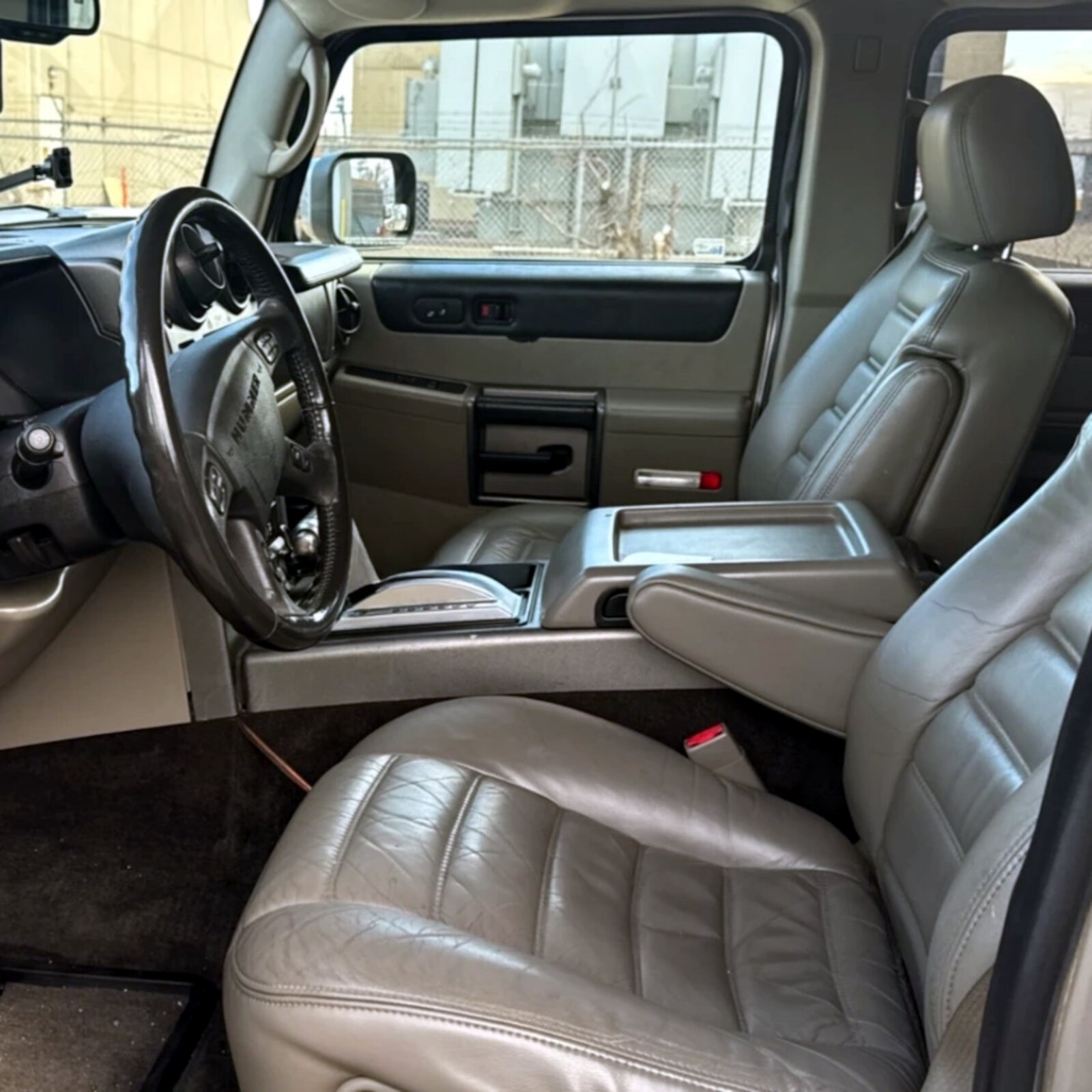 2003 HUMMER H2 — photo 11
