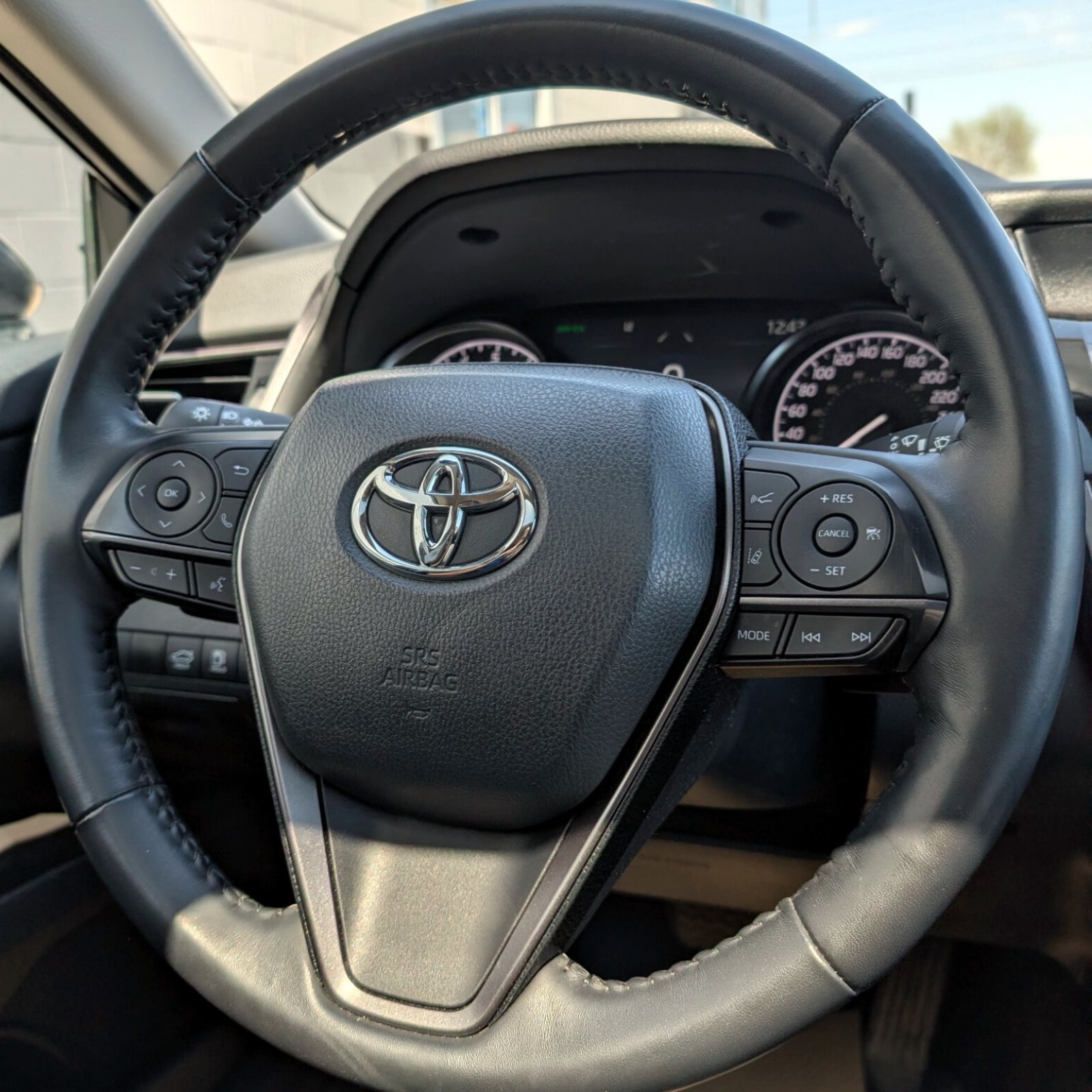 2024 Toyota Camry — photo 8