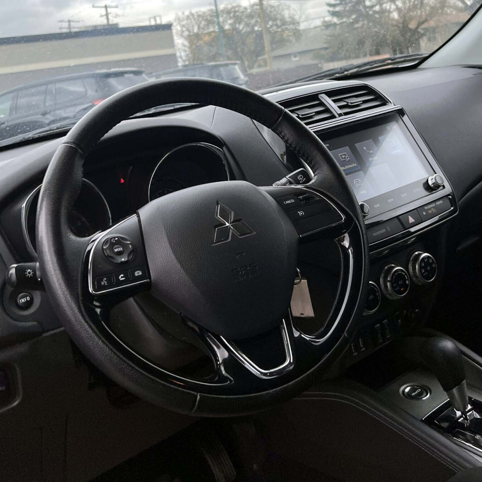 2024 Mitsubishi RVR — photo 10