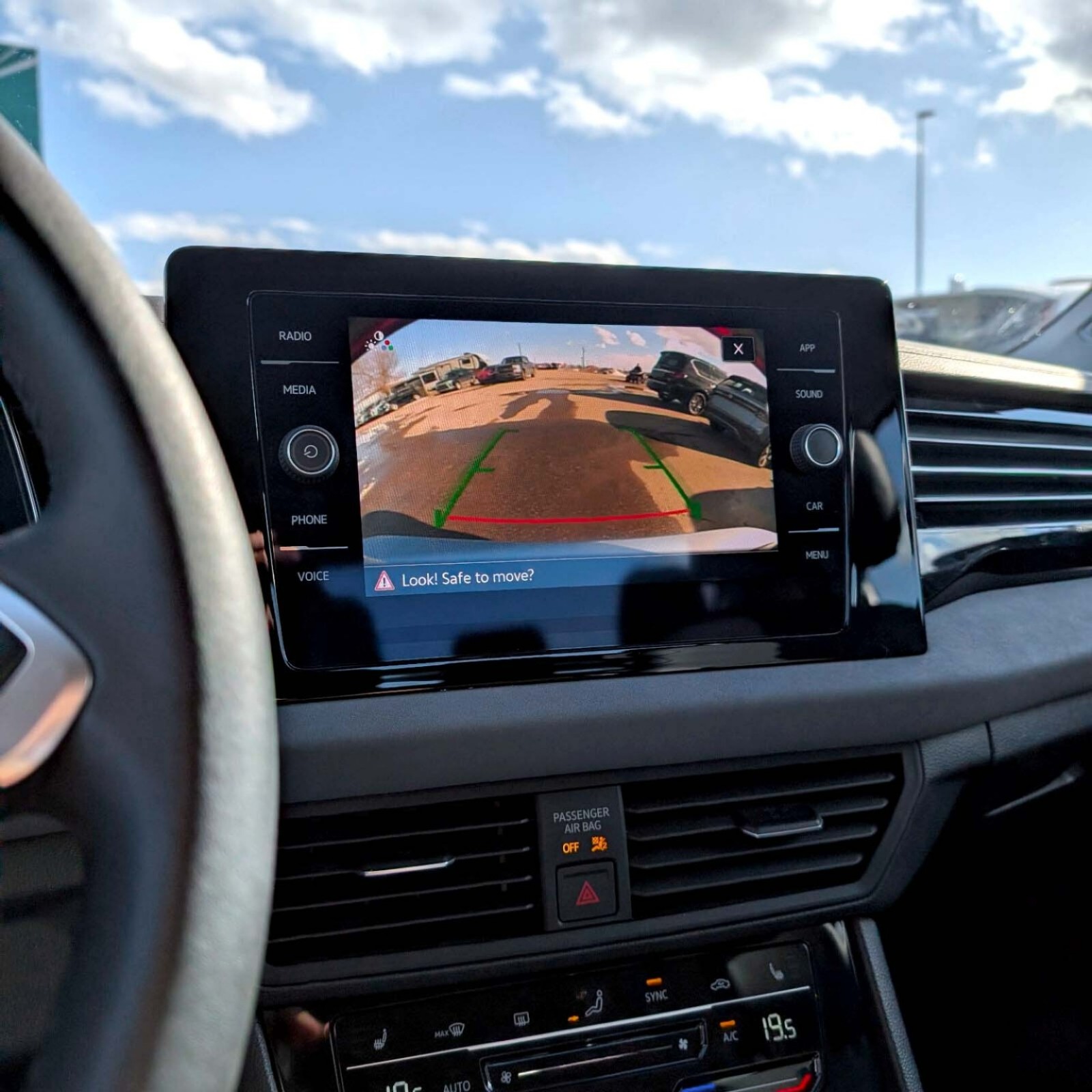 2025 Volkswagen Jetta — photo 16