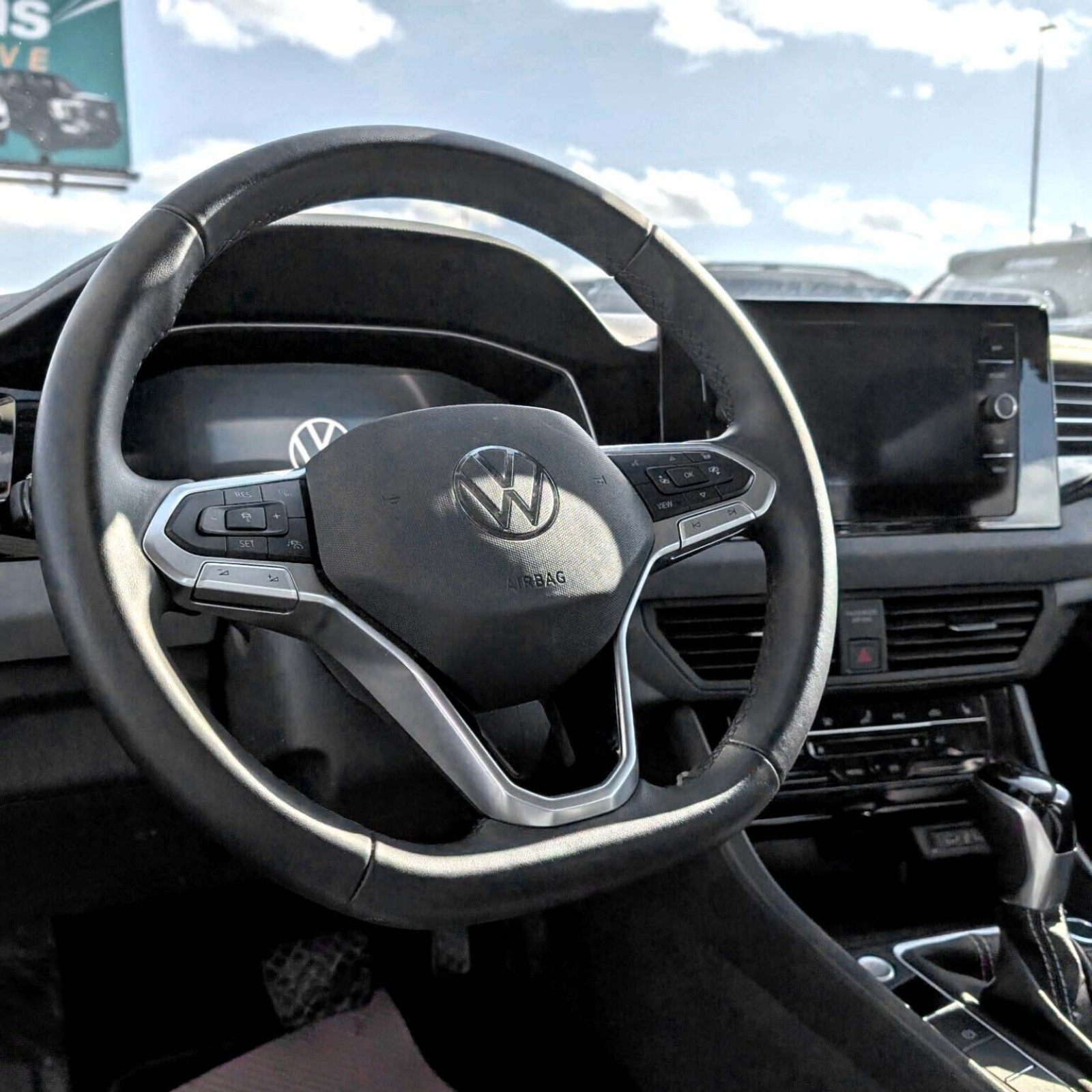 2025 Volkswagen Jetta — photo 13