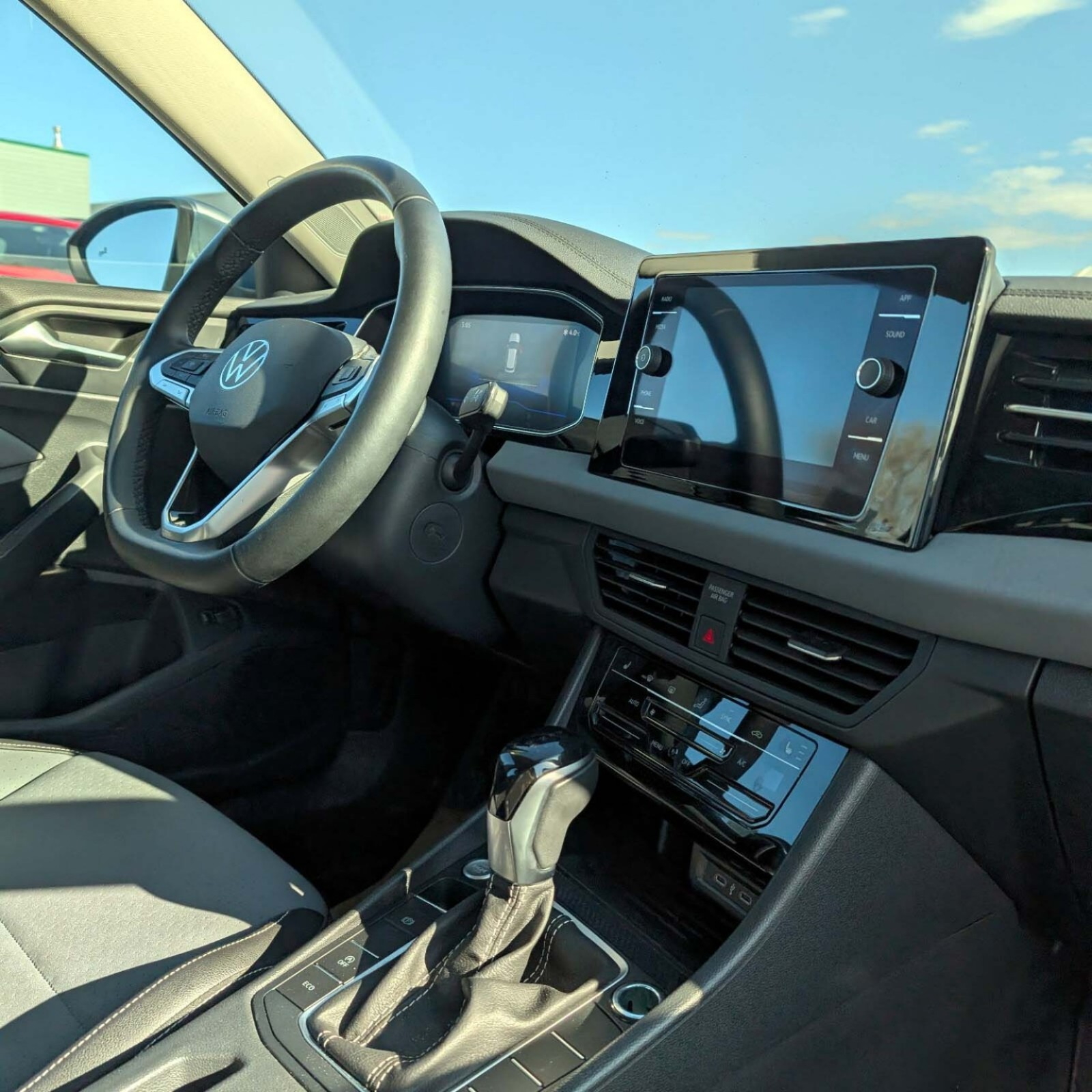 2025 Volkswagen Jetta — photo 9