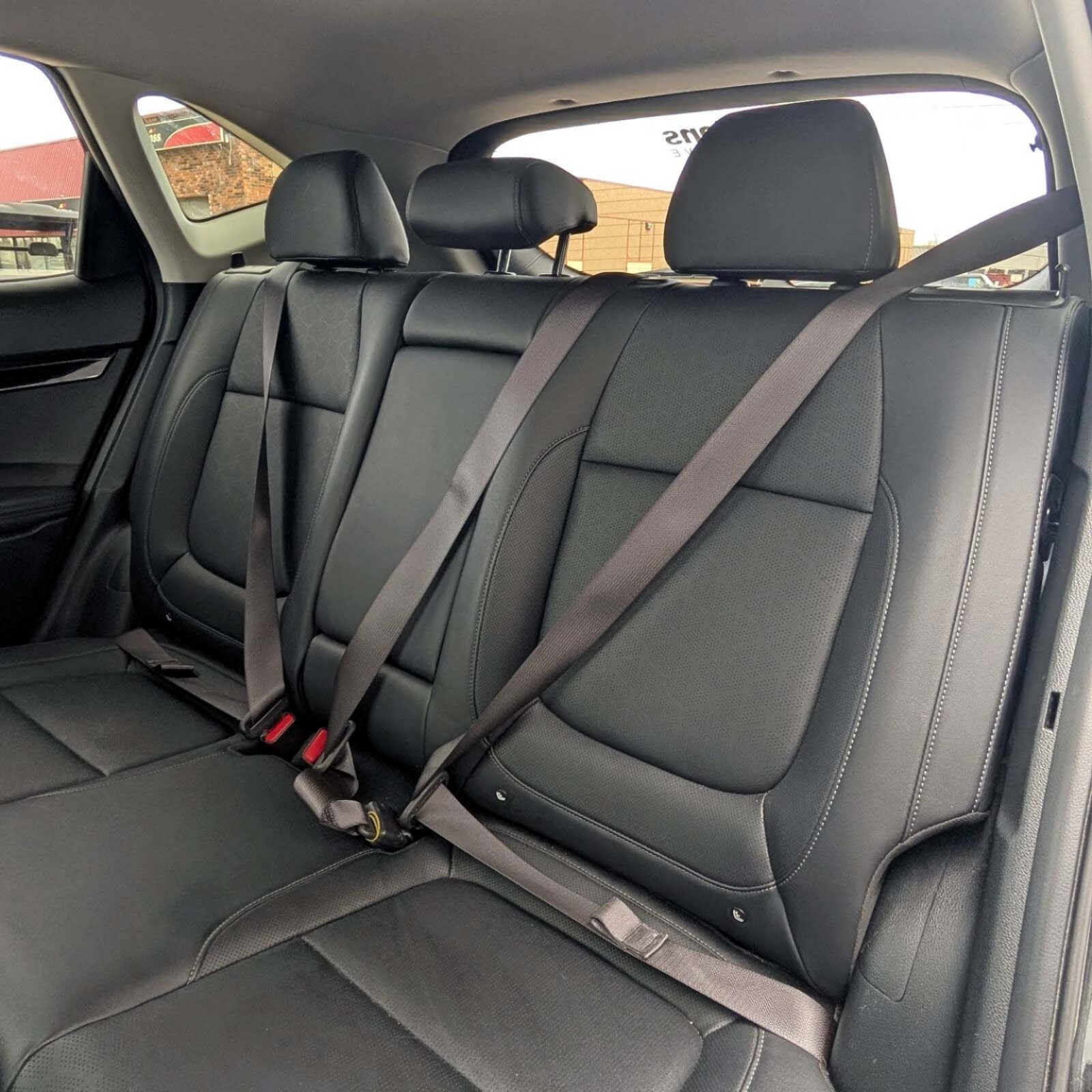2025 Kia Seltos — photo 12