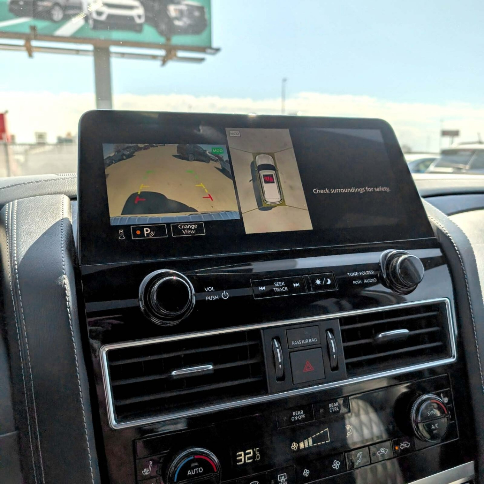 2024 INFINITI QX80 — photo 21
