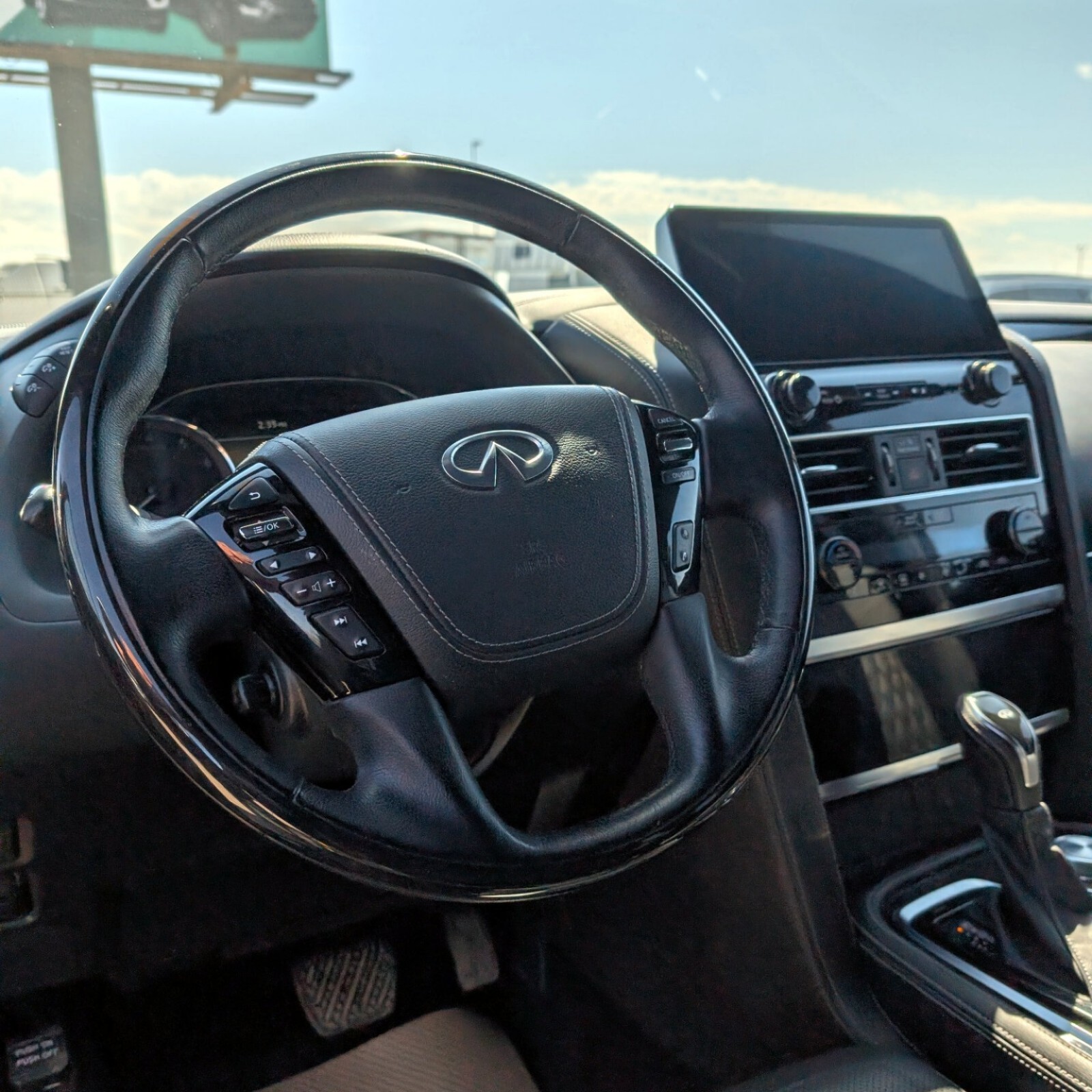 2024 INFINITI QX80 — photo 13