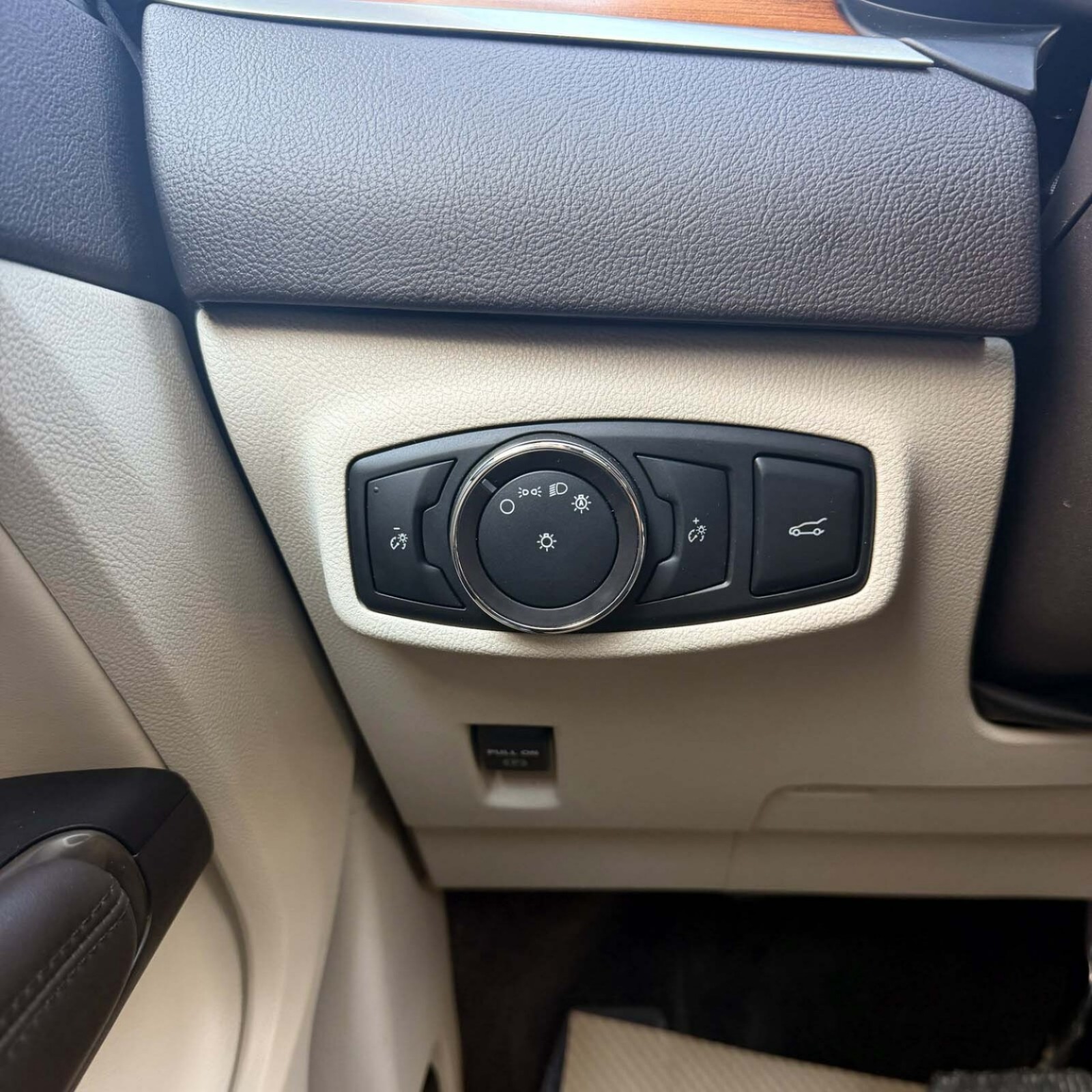 2018 Lincoln MKC — photo 9