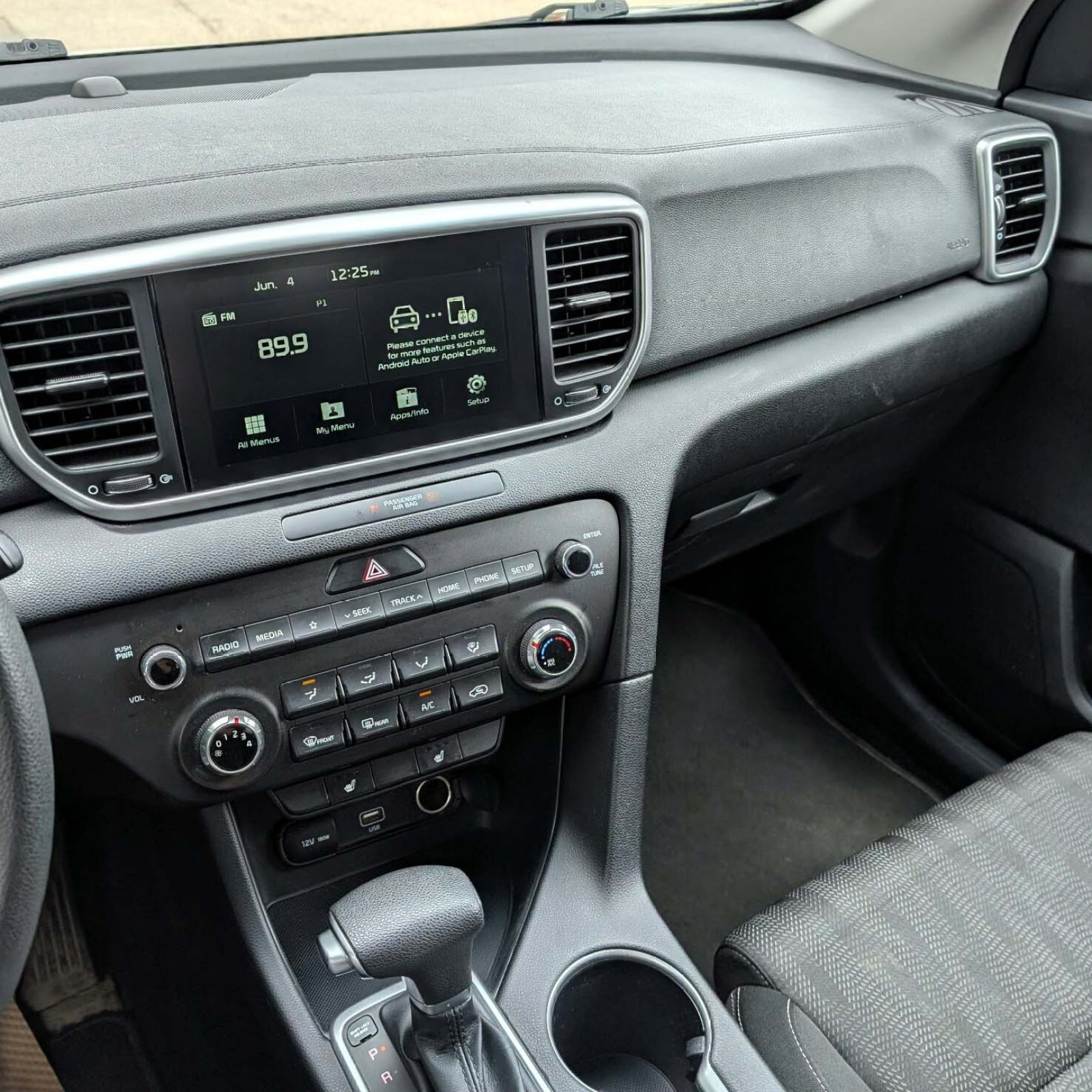 2021 Kia Sportage — photo 16