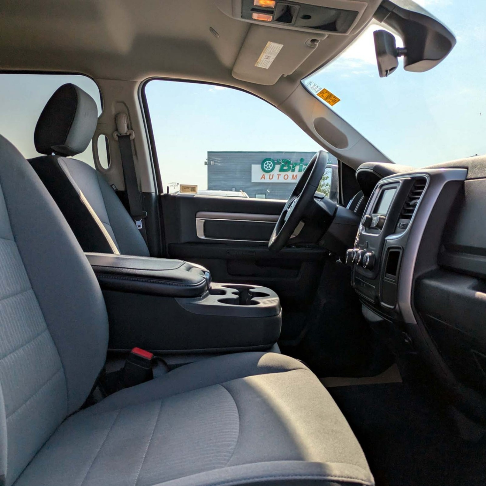 2023 Ram 1500 Classic — photo 10