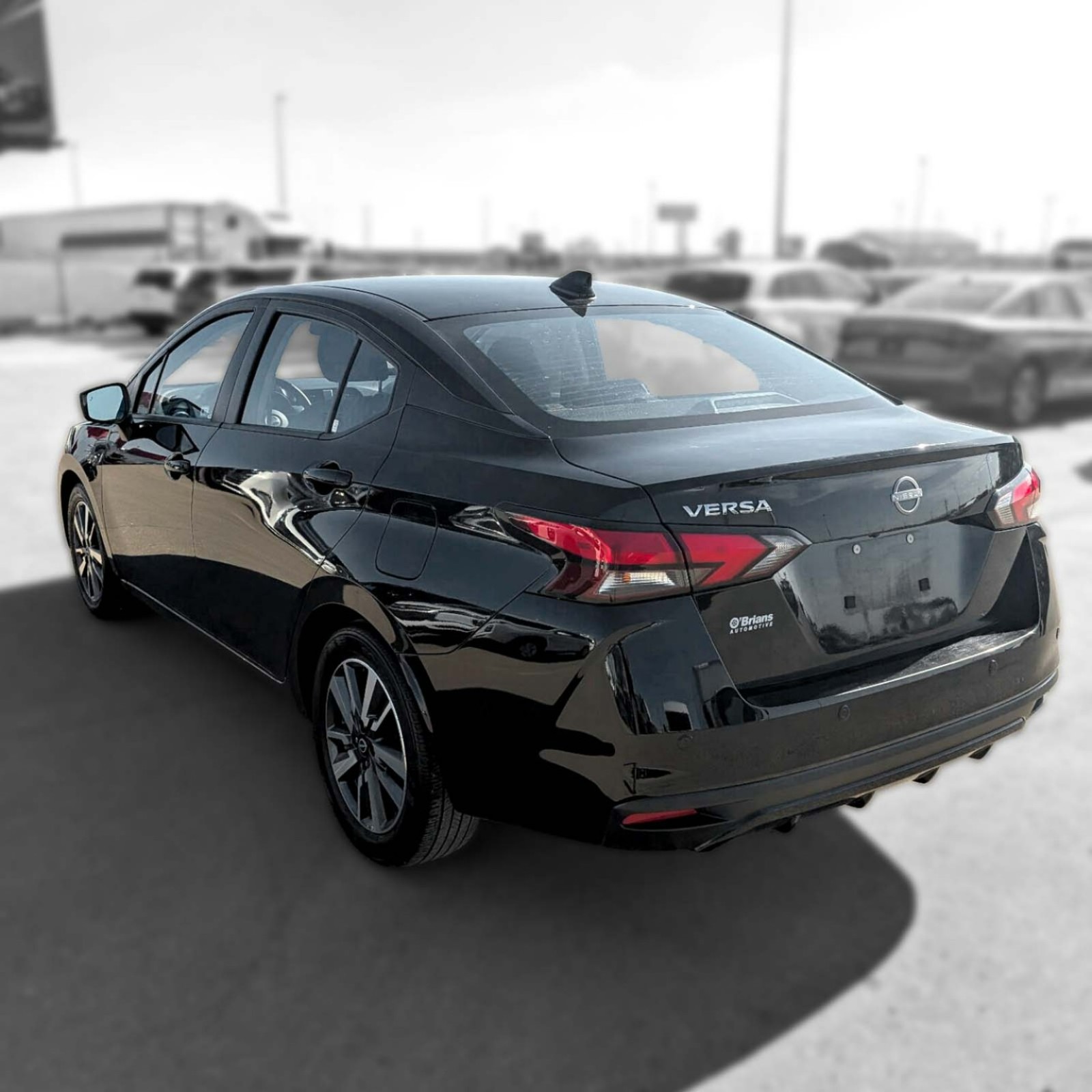 2025 Nissan Versa — photo 6