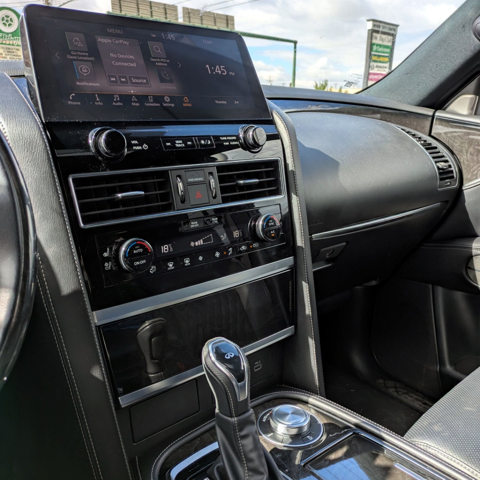 2024 INFINITI QX80 — photo 9