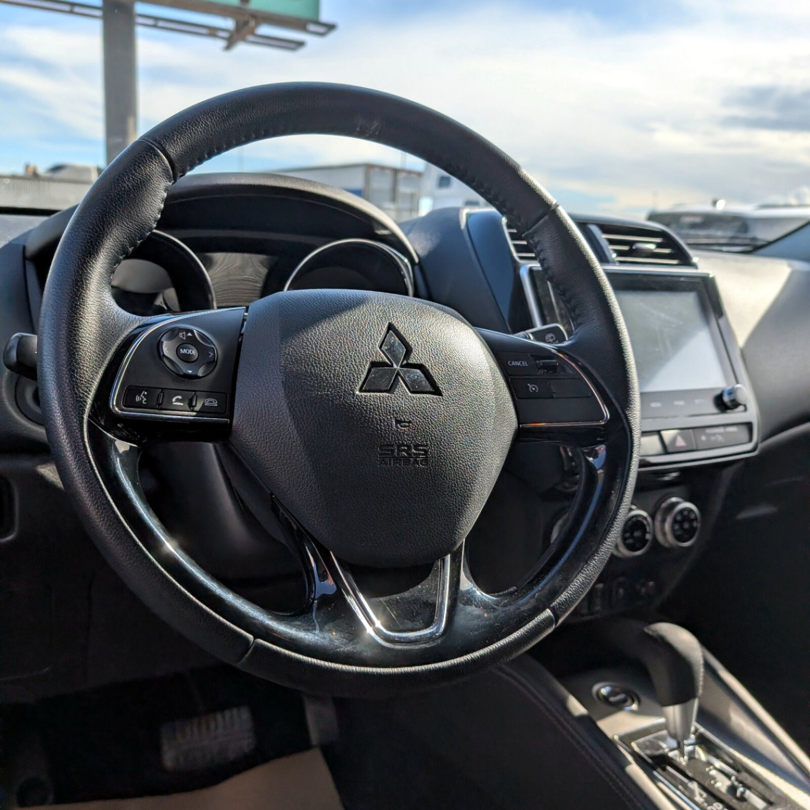 2024 Mitsubishi RVR — photo 12