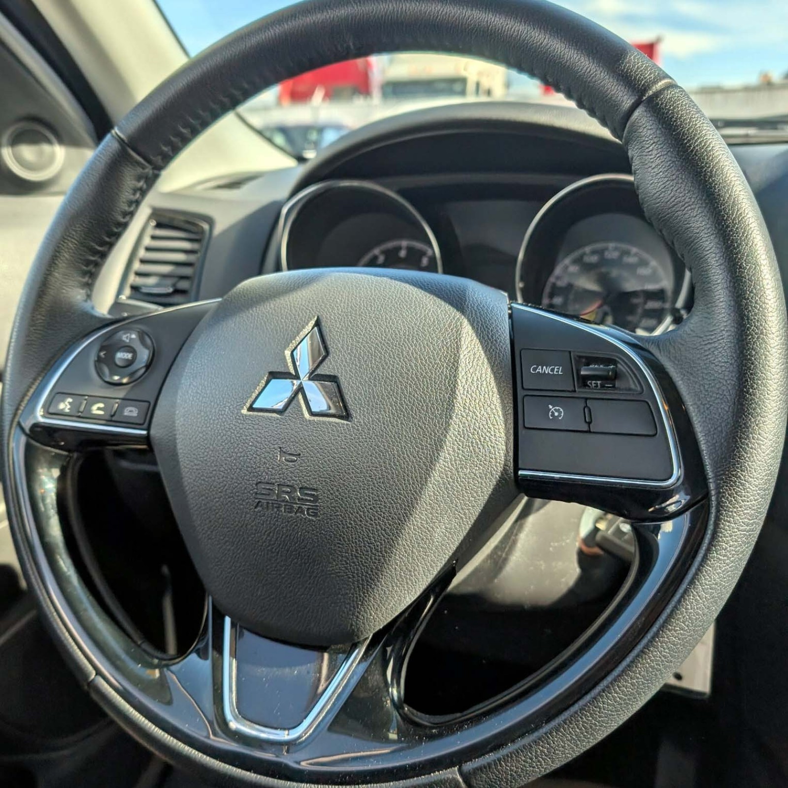 2024 Mitsubishi RVR — photo 15