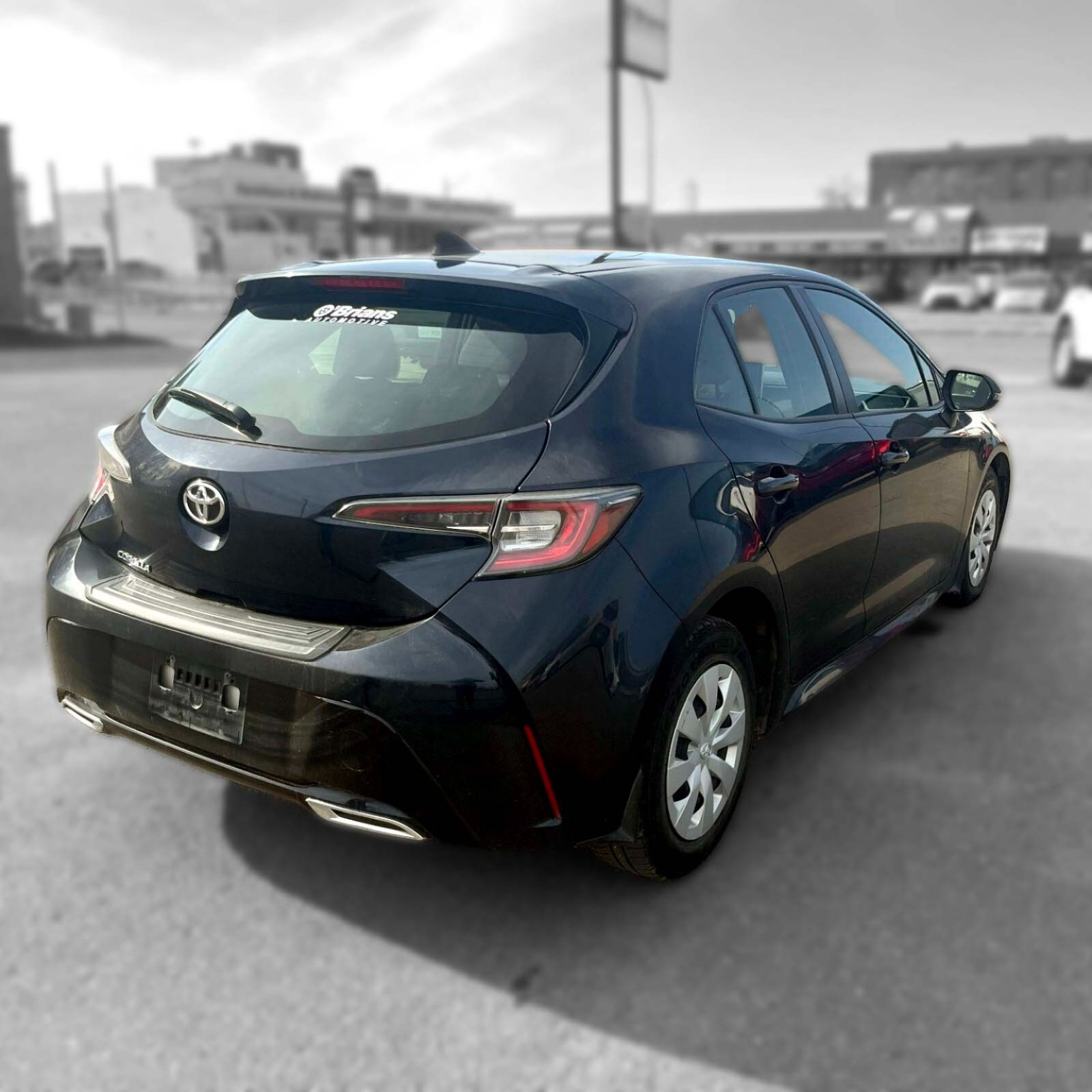 2022 Toyota Corolla Hatchback — photo 6