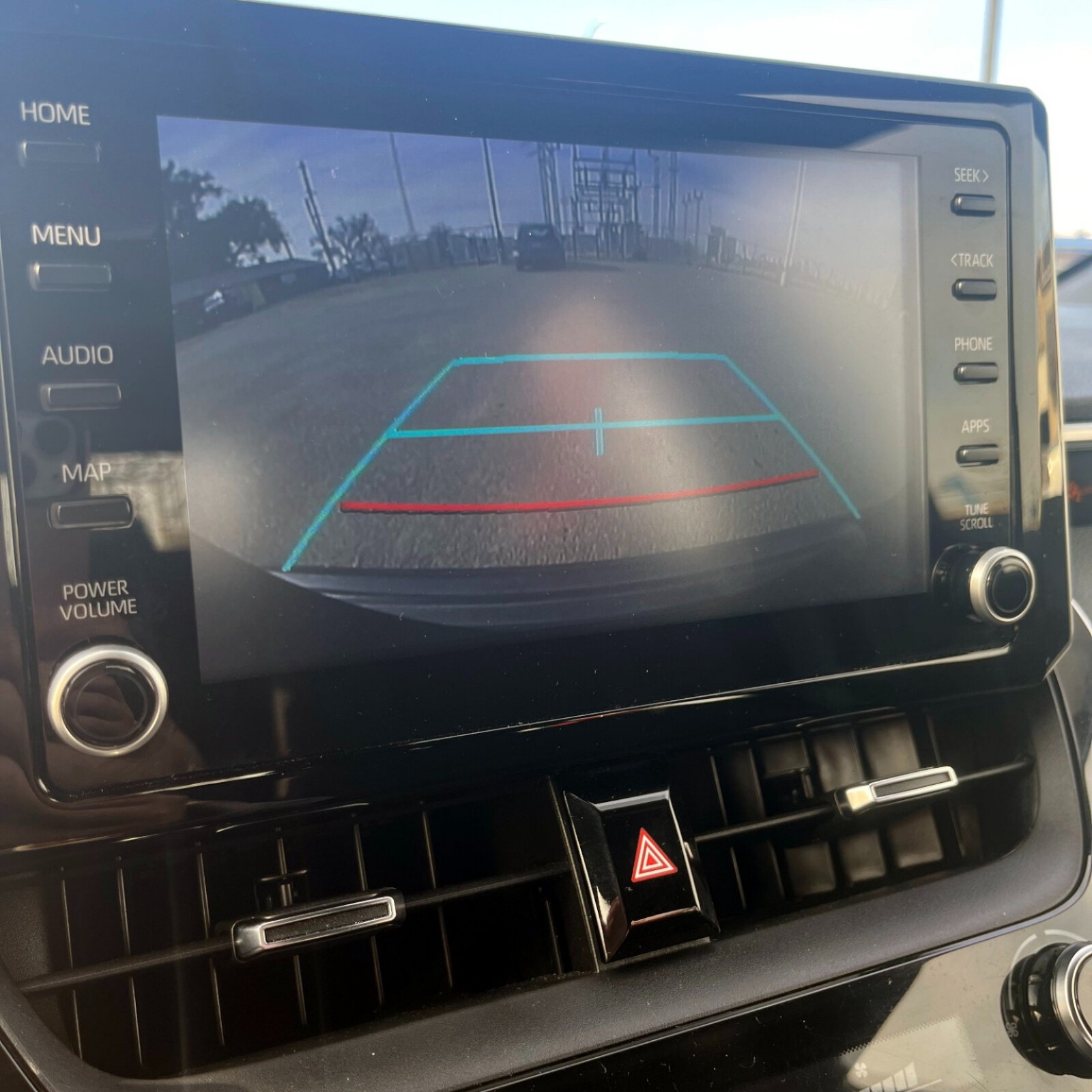 2022 Toyota Corolla Hatchback — photo 11