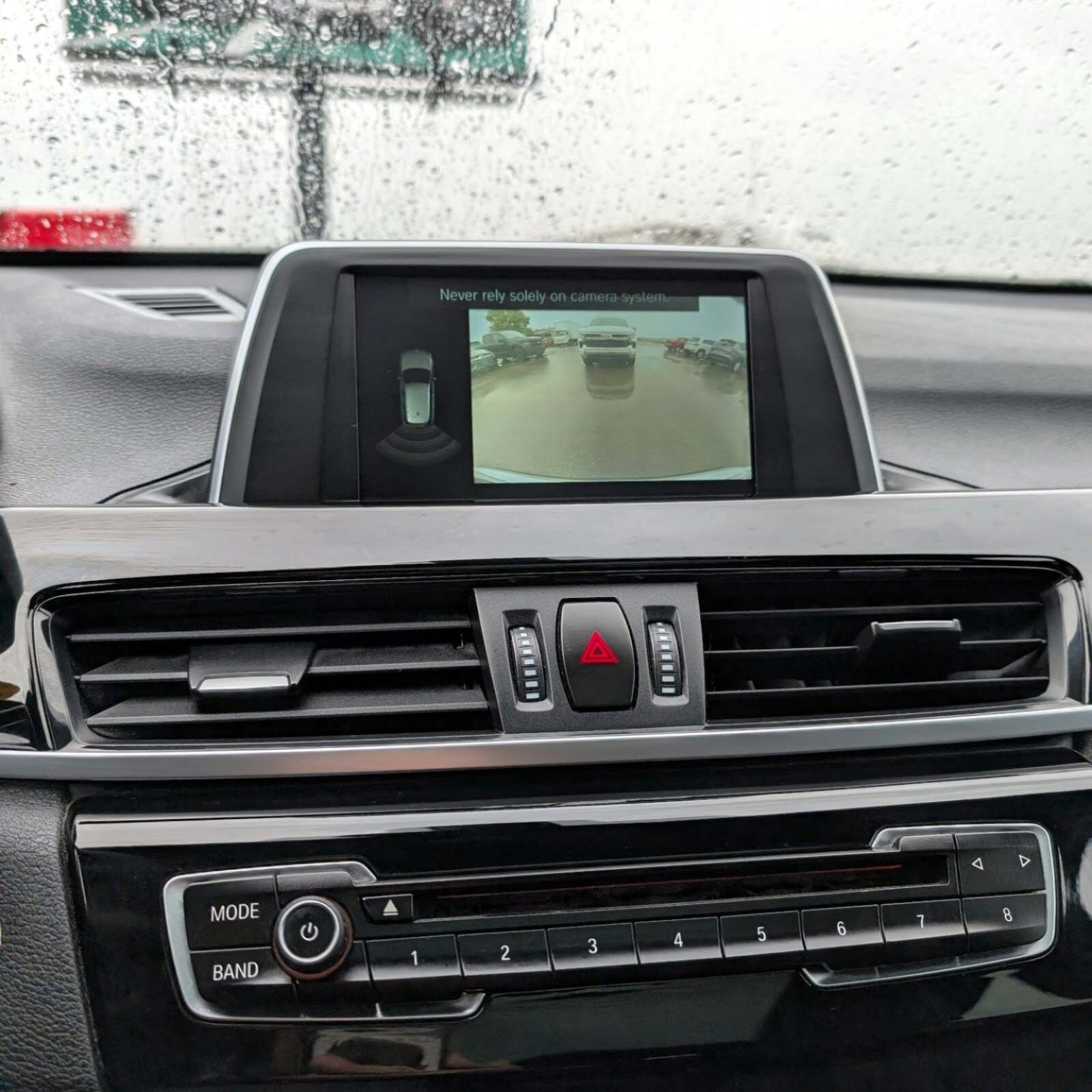 2018 BMW X1 — photo 17