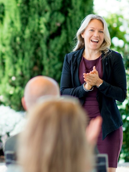 Vanessa Werner bei Vortrag über Energie, Leadership und beruflichen Erfolg für Führungskräfte