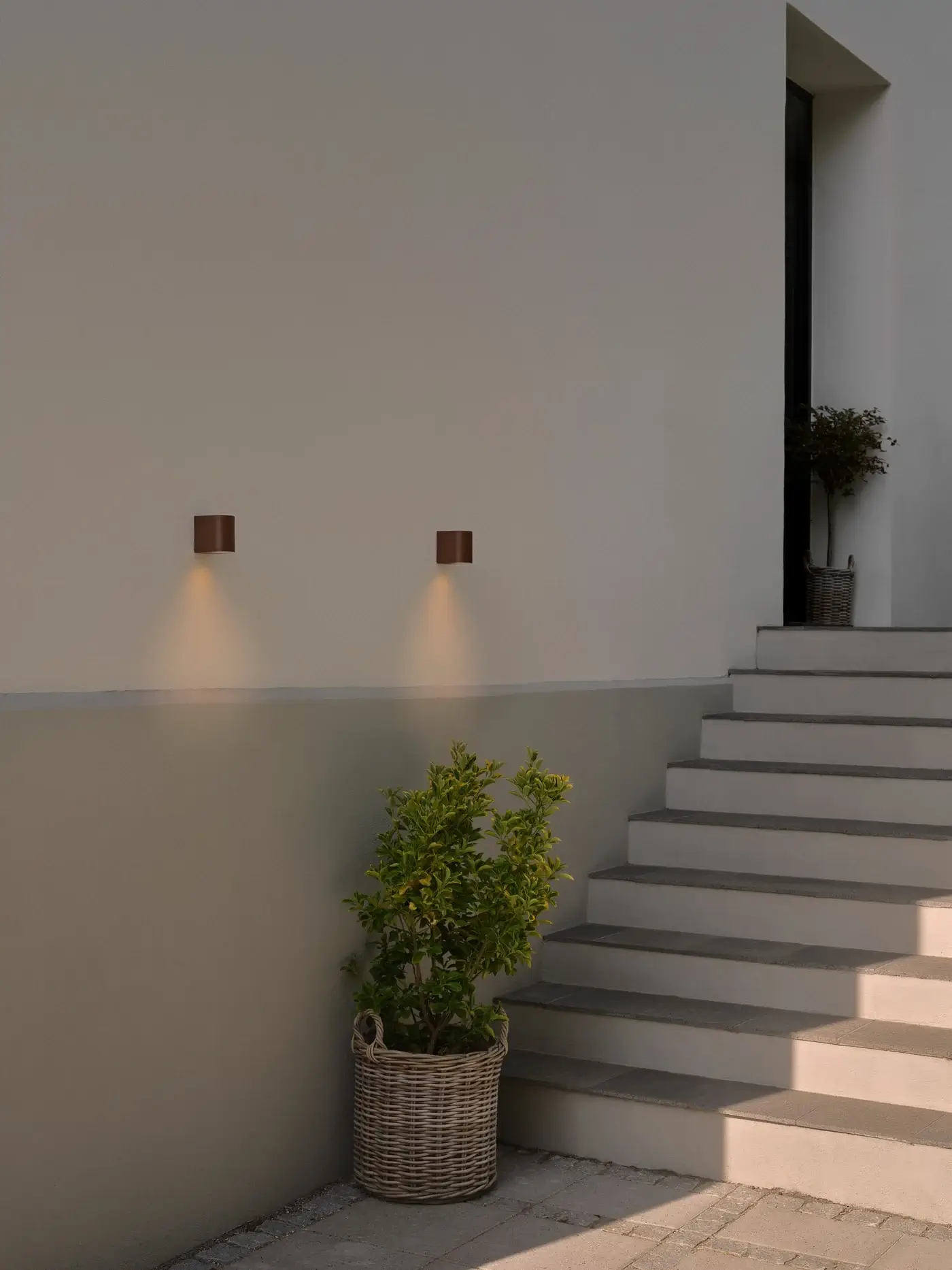 Dion Wall Light