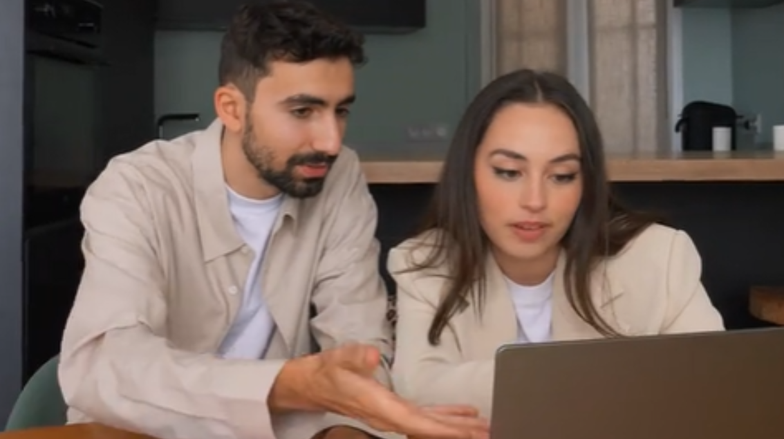 Meetus, l'application de rencontre des TikTokeurs Rayan et Alix - Les Gens  d'Internet