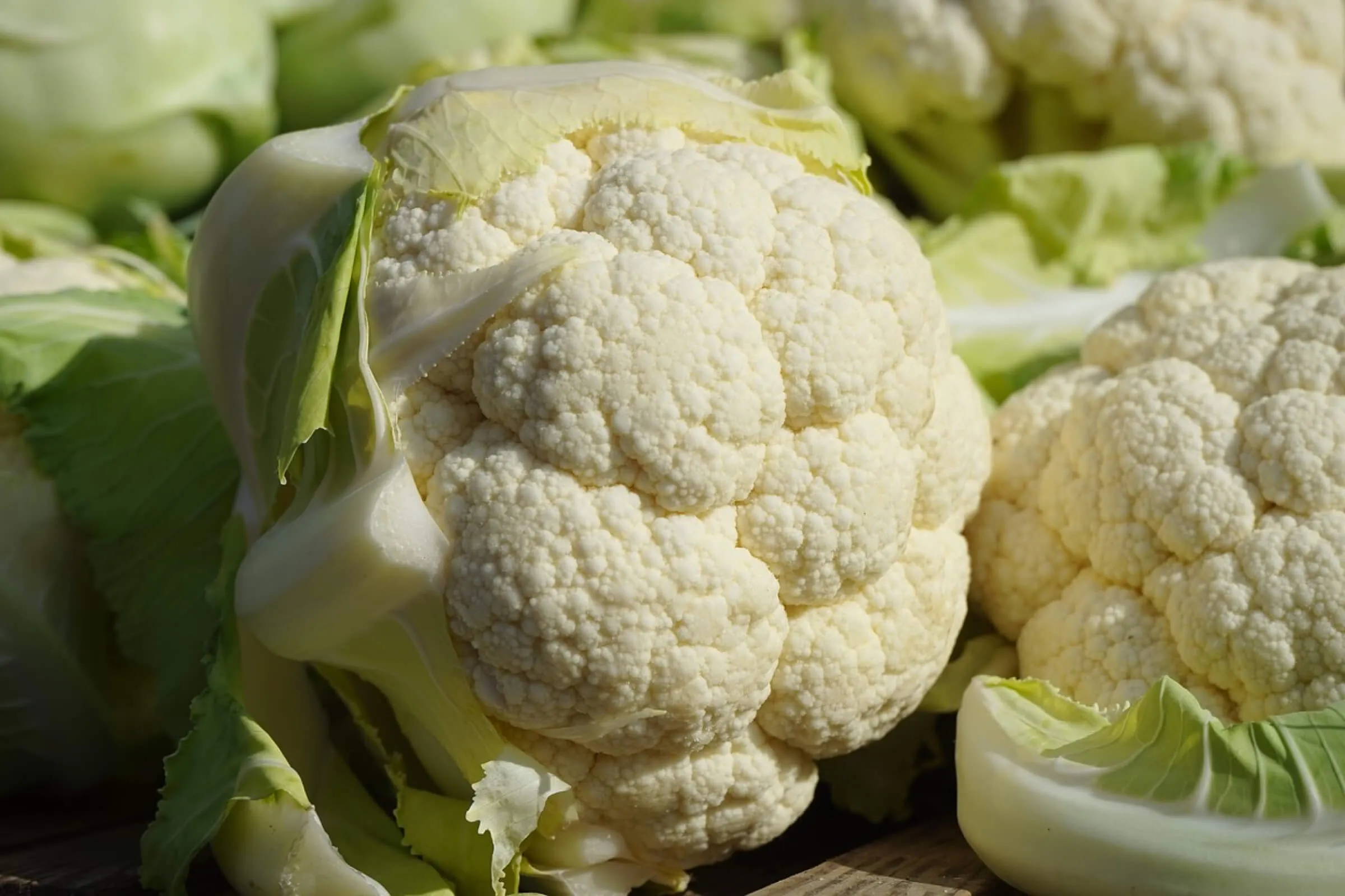 Agricoltura Di Verdure Barbabietole, Rudishes, Cavolfiore Su Di Legno Immagine Stock - Immagine