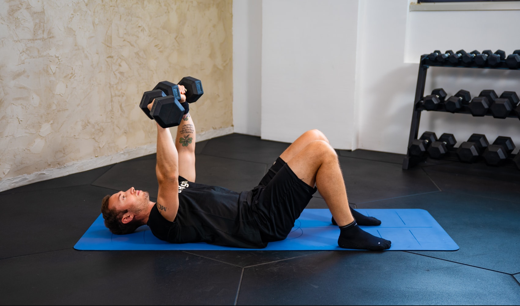 allenamento crossfit a casa esercizi e attrezzatura crossfit il crossfit greg glassman casa workout of the day crossfit esercizi allenamento corpo corpo libero fitness sit up stati uniti intensità push up sollevamento pesi allenamenti mondo palestra attività wod programma pull up attrezzatura movimento vita forza movimenti condizionamento resistenza sport lavoro benessere ginnastica persone benefici atleti rafforzamento punto di vista routine powerlifting elenco altro spirito articoli kettlebell pliometria sollevamento serie as fast as possible uno workout flessibilità parte obiettivo composizione warm up volte palestre every minute on minute distretti disciplina livello attrezzi luoghi box tipo miglioramenti schemi articolo risultati competenza air squat esercizio metodo potenza termini aspetti controindicazioni modo