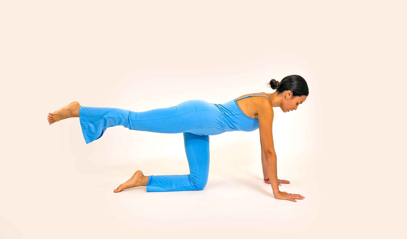 5 ejercicios de flexibilidad para aumentar tu movilidad día a día estiramiento movimiento pierna cuerpo movilidad articular flexibilidad sesión mantén la posición mejorar la movilidad suelo movilidad cadera ejercicios rutina hacia atrás postura rodillas rigidez lesiones salud articulaciones rutina diaria lado músculos entrenamiento cookies capacidad parte rango de movimiento rango torso pared beneficios cuello manera actividad fuerza vaca banda medida 30 segundos columna dolor cosas espalda diferencia brazos información pie continuación masa problemas veces hombros flexores equipo forma director riesgo repeticiones amplitud posición manos pérdida pantorrilla hacia arriba todo mejor recomendaciones datos práctica zona flexión una tronco frecuencia libertad caídas esfuerzo bienestar