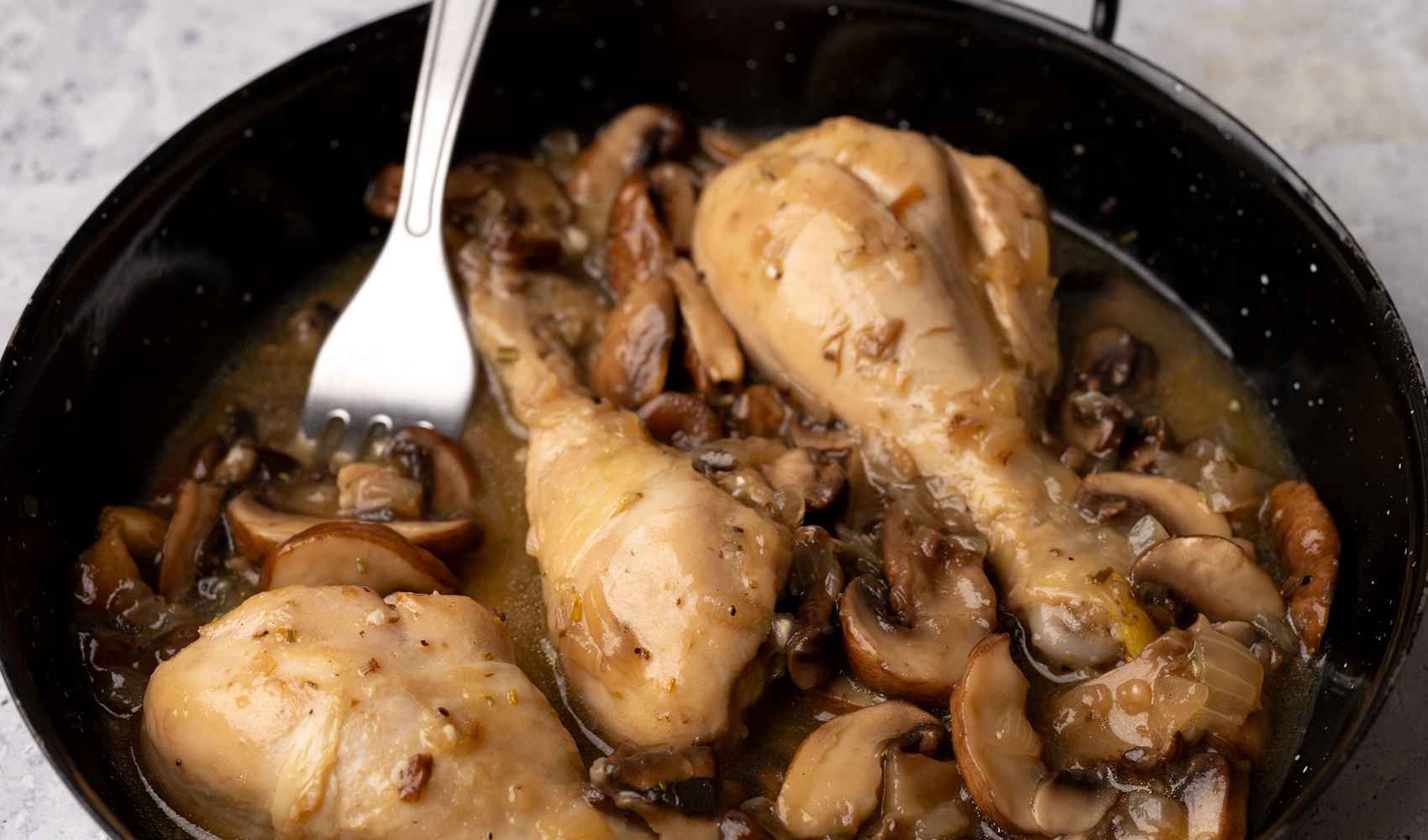 dieta chetogenica dieta chetogenica corpi chetonici carboidrati grassi cos'è la dieta chetogenica organismo regime alimentare peso apporto proteine regime fonte di energia contenuto perdita di peso zuccheri modo chetosi fonte medico energia tessuto adiposo benefici stato di chetosi controindicazioni diabete di tipo effetti diete condizione aumento metabolismo sistema nervoso centrale terapia malattie informazioni quantità chetoni favore successo alterazioni riduzione difficoltà disturbi stato attività salute paziente epilessia medici strategia regimi sopravvivenza colloquio deficit sindrome dell'ovaio policistico trattamento insulino resistenza percorso corpi acidi grassi basso contenuto miti persone pazienti perdita uno punto di vista menu senso di fame base sindrome metabolica cervello valori risultati processo scelta pesce olio sangue oliva