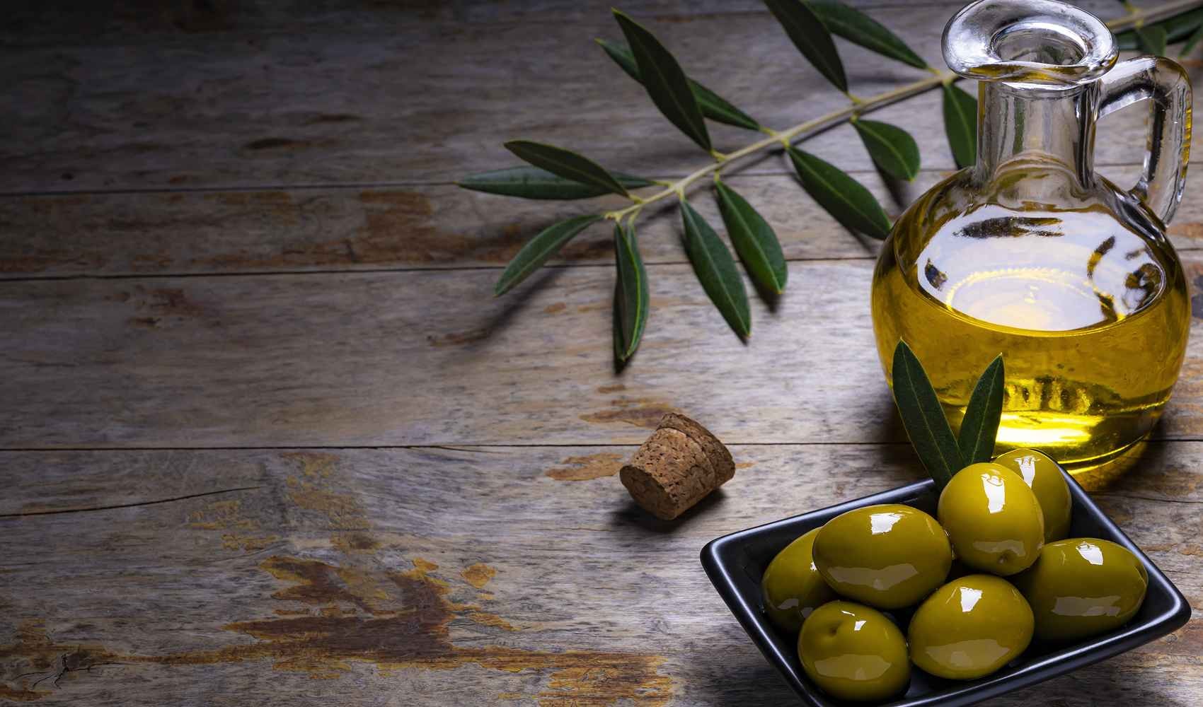 olio d'oliva scopri i 10 incredibili benefici per la salute e come integrarlo nella tua dieta olio extravergine di oliva olio di oliva olio evo dieta mediterranea extra vergine di oliva olio acidi grassi monoinsaturi oliva olio extra vergine acidi grassi saturi prodotto extravergine di oliva carrello produzione olio d'oliva acidi grassi benefici origine acido oleico condimento salute caratteristiche evo prezzo gusto uno esperienza proprietà acido palmitico olive vita differenze qualità sapore marche mondo elementi cucina tipo tradizione meglio variazione prodotti oli contenuto alimentazione analisi vendita italia organismo ordine produzioni colore modo olearia caso indicazione geografica protetta palato tavola antiossidanti benessere denominazione di origine protetta cose composizione profumo l base effetti formato ulivo acidi privacy frutti note case oro sicilia piatto metodo grado