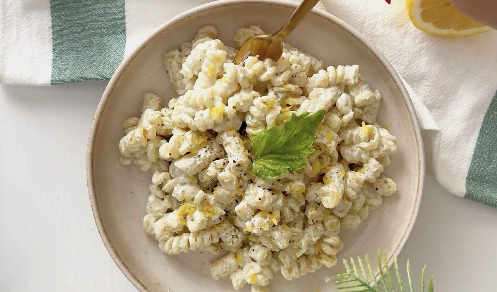 il segreto per un sistema immunitario forte 10 cibi da includere nella tua dieta quotidiana sistema immunitario salute cibi proteine dieta post benefici vitamina c alimenti consigli frutta corpo benessere instagram alimentazione sistema omega 3 nutrizionista vita difese infiammazioni organismo acido oleico frutta secca articolo grassi sani dieta quotidiana frutto menù contenuto attenzione tavola fabbisogno alleato mandorle segreto noci snack salute intestinale nutrienti opzioni tesoro 100 grammi linea processo punto di vista gruppo b infiammazione digestione acidi grassi tè verde ricerca avocado fermentazione alimento nocciole calorie anacardi modo pistacchi energia mondo cuore rischio di malattie nutrienti essenziali sapori vitamine batteri pratica grassi processi funzionamento proprietà sostanze malattie intestino stagione equilibrio introduzione segnali